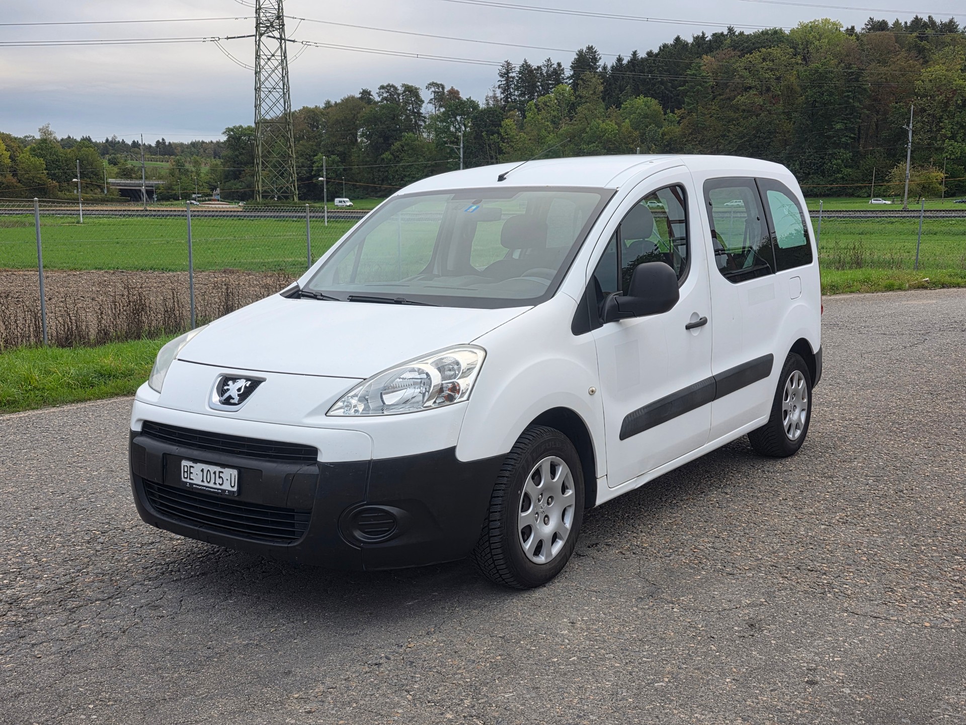 PEUGEOT Partner 1.6 Trendy-image-0