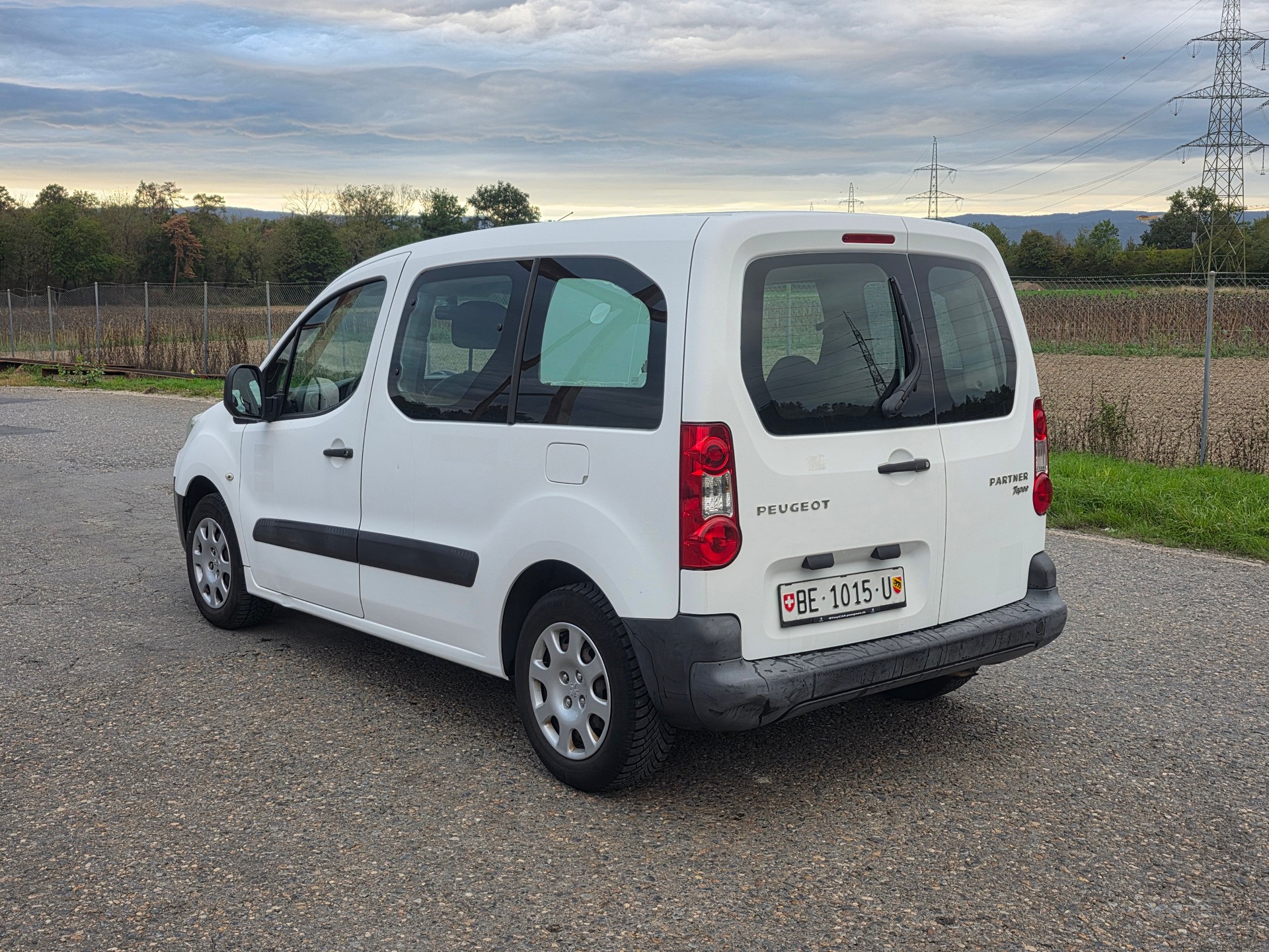 PEUGEOT Partner 1.6 Trendy-image-1