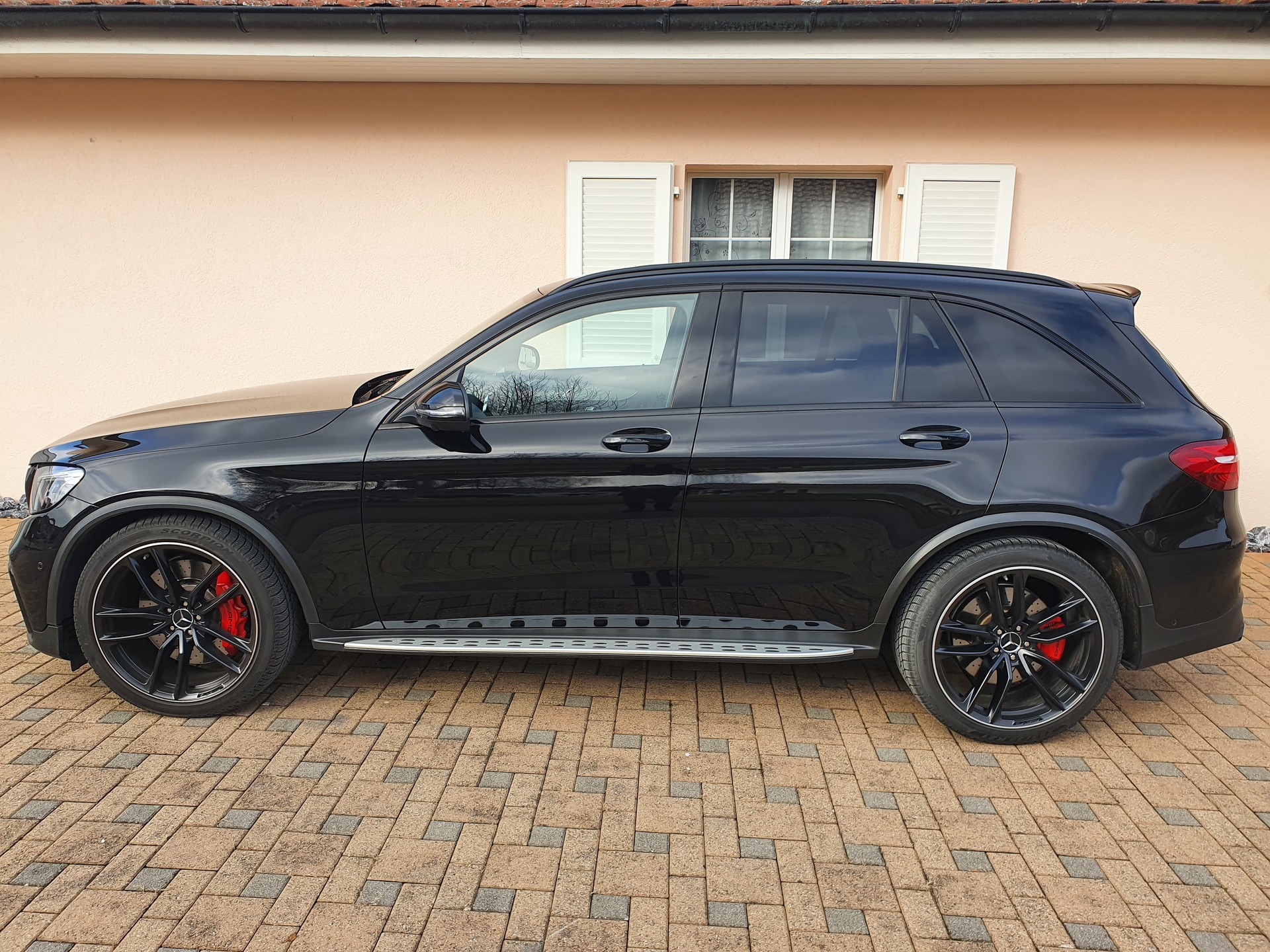MERCEDES-BENZ GLC 63 S AMG 4m+-image-1