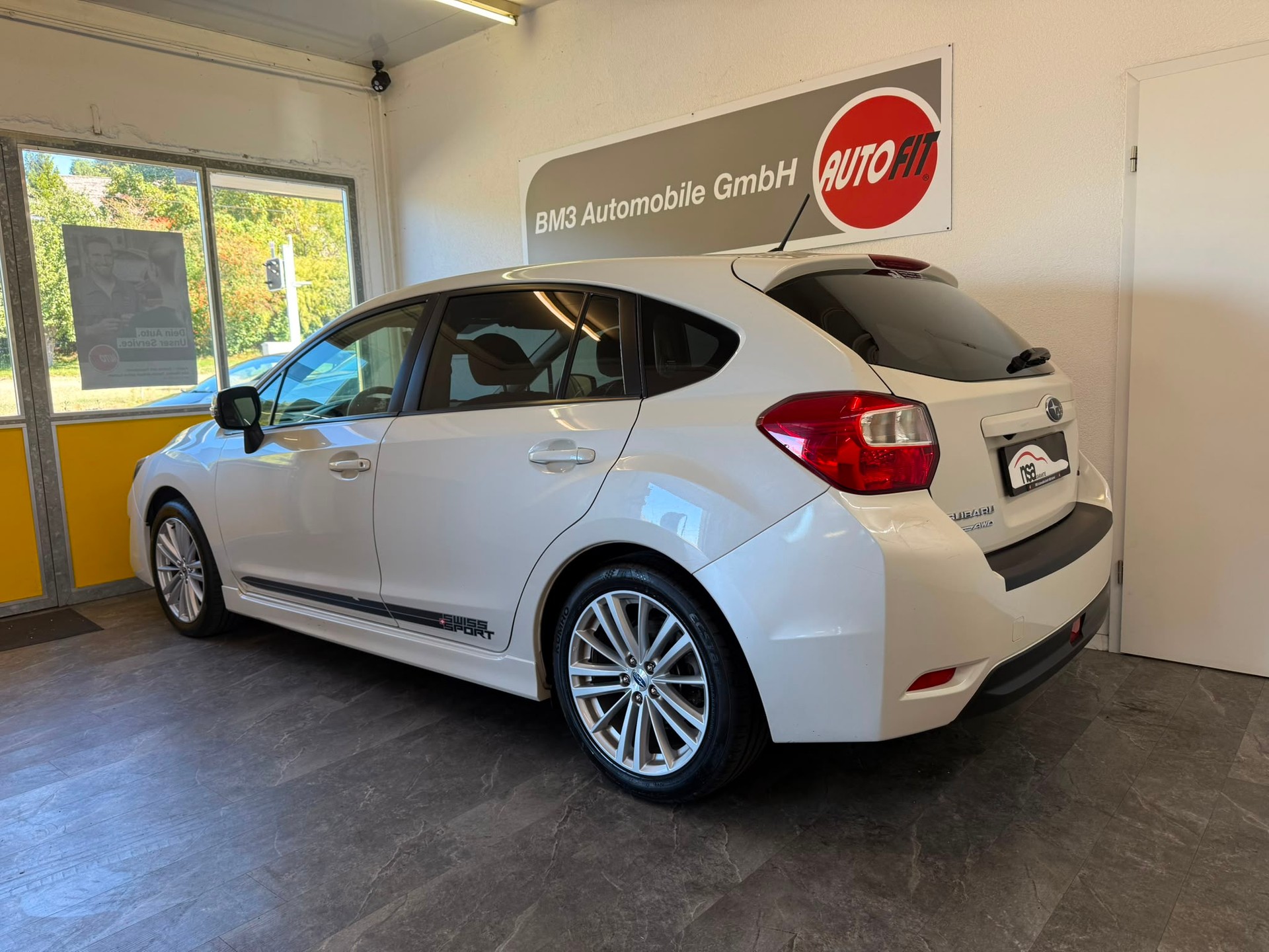 SUBARU Impreza 2.0 Swiss Sport Lineartronic-image-2
