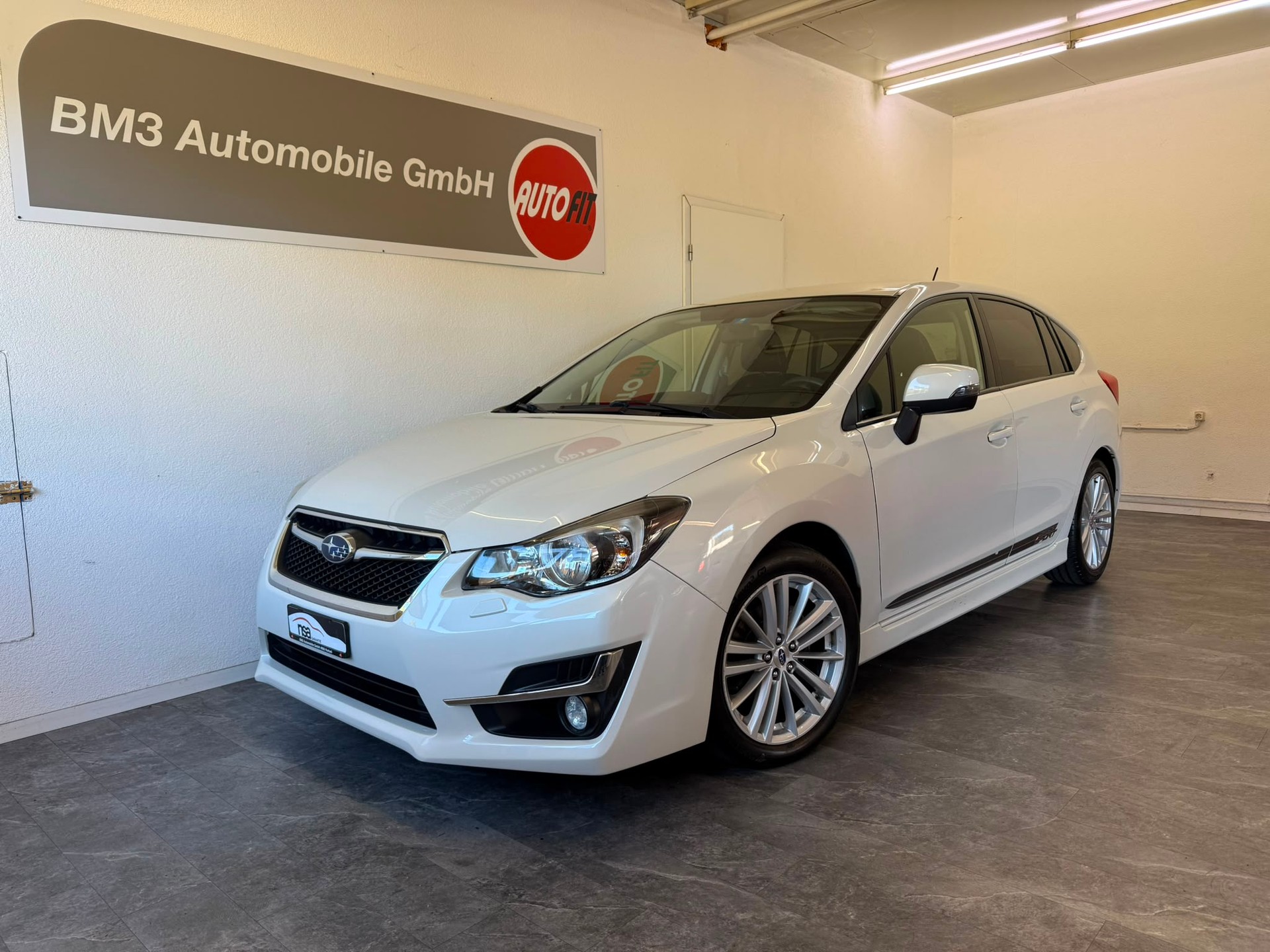 SUBARU Impreza 2.0 Swiss Sport Lineartronic-image-0