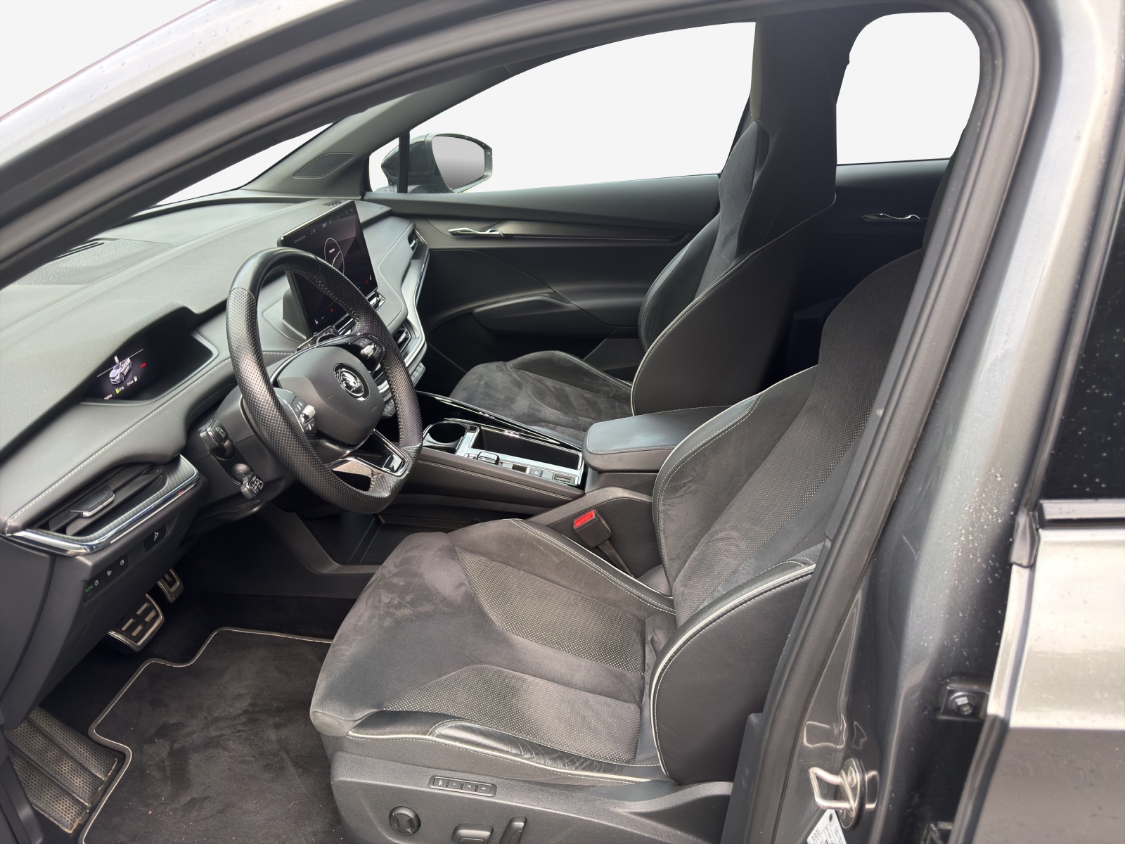 SKODA Enyaq iV 80x SportLine-image-8