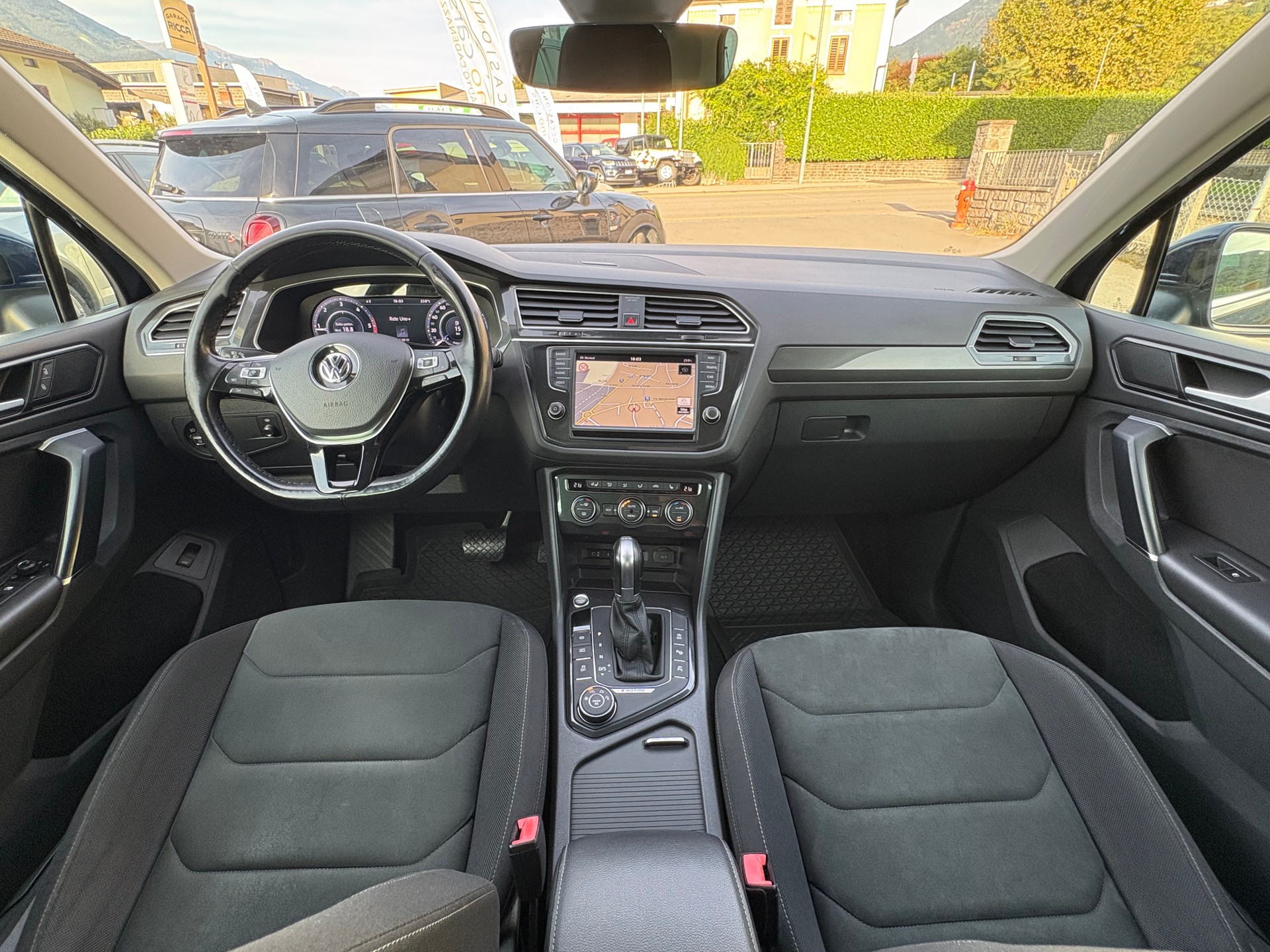 VW Tiguan 2.0 TDI SCR Highline4Motion DSG-image-10