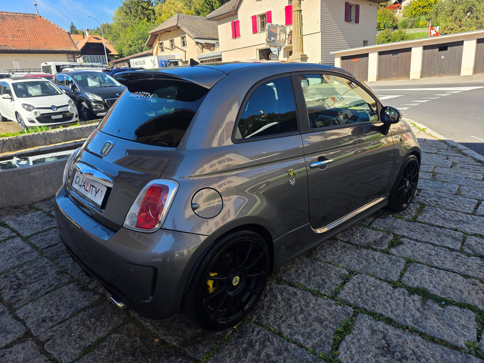 FIAT 500 1.4 16V Turbo Abarth 695 SS-image-3