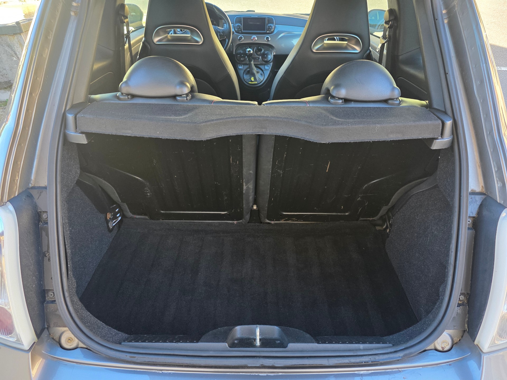 FIAT 500 1.4 16V Turbo Abarth 695 SS-image-11
