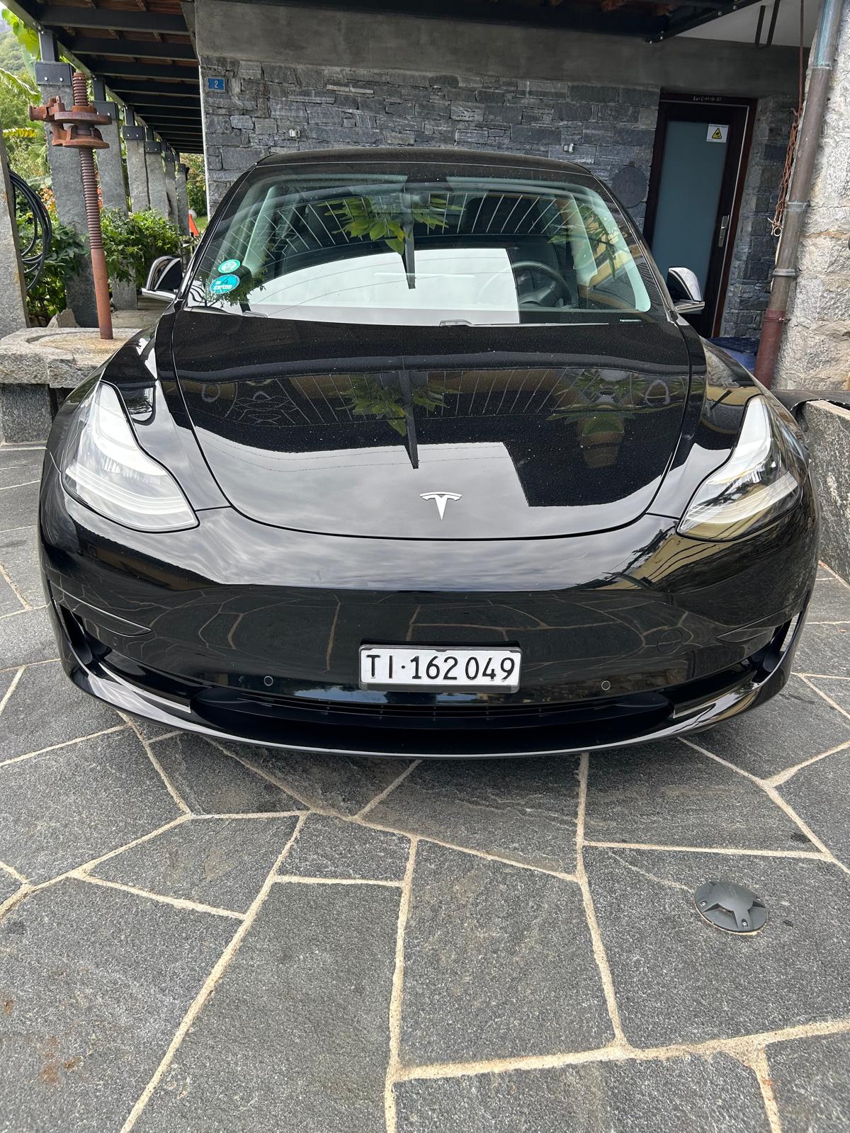 TESLA Tesla Model 3 Dual Motor LR | AHK | 8-fach | el. Heck & Frontklappe | viele Extras-image-4