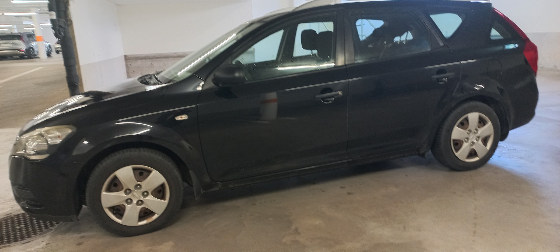 KIA Cee'd 1.4 16V Basic-image-8