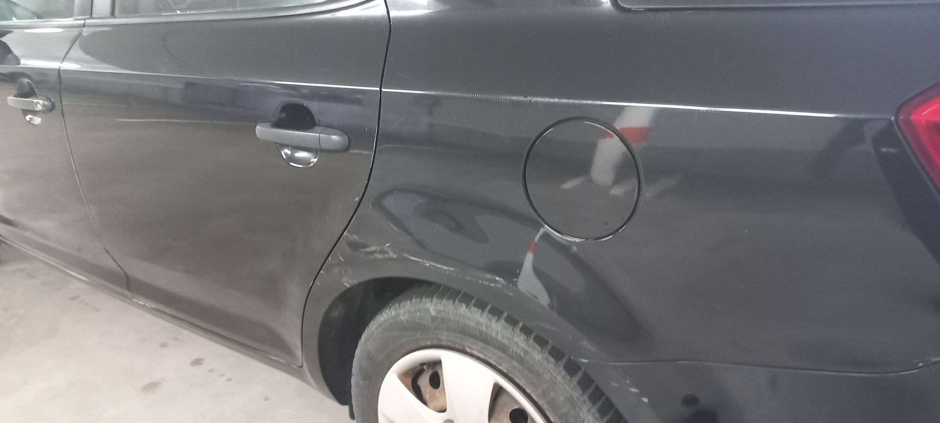 KIA Cee'd 1.4 16V Basic-image-7