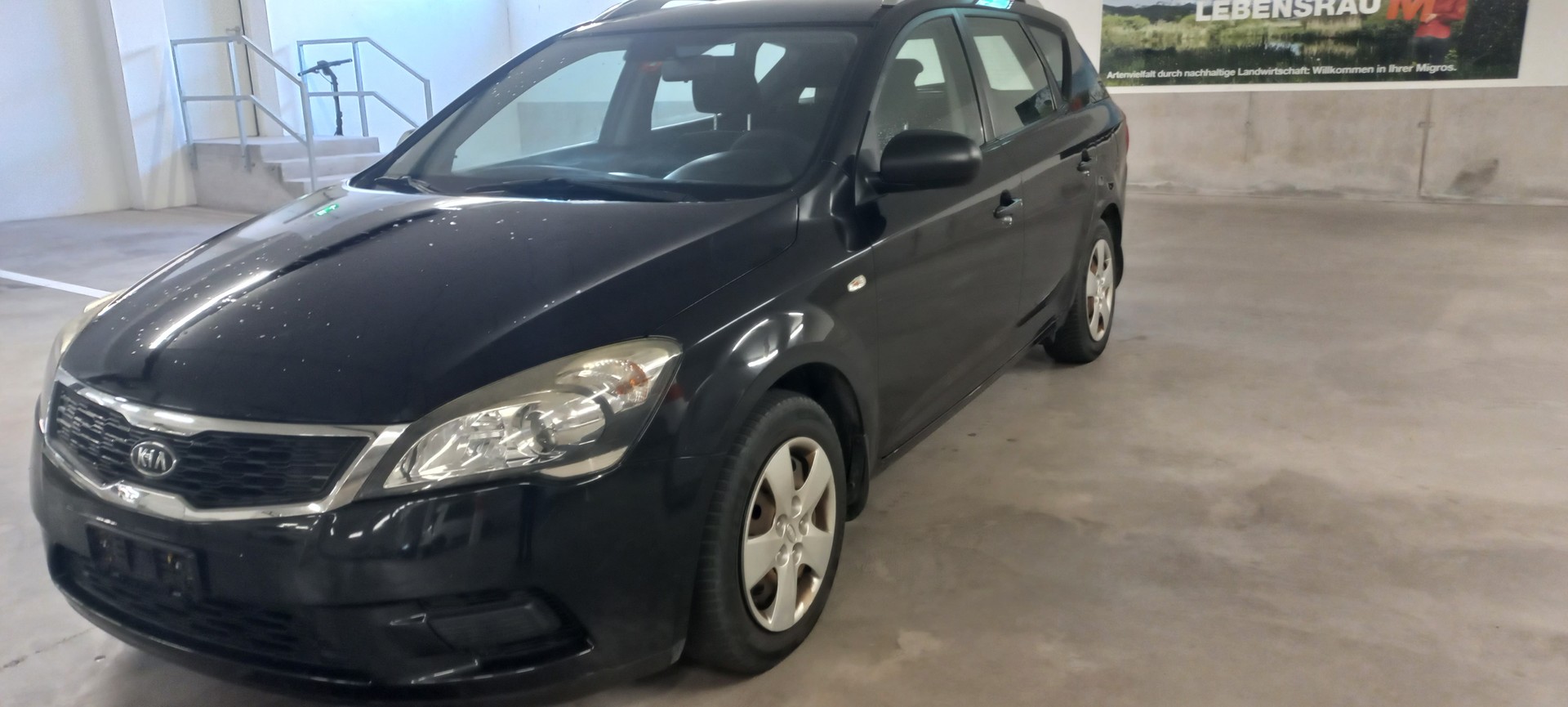 KIA Cee'd 1.4 16V Basic-image-1