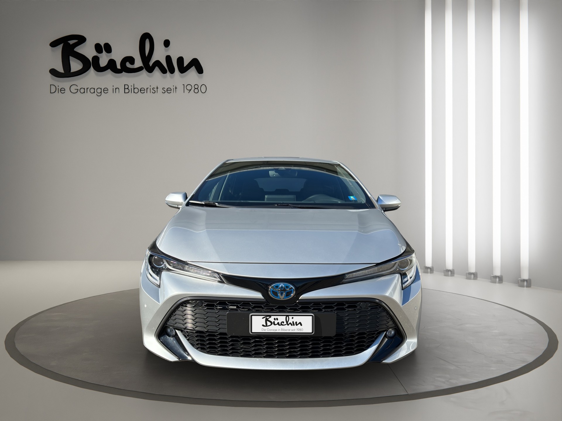 TOYOTA Corolla 2.0 HSD Trend e-CVT-image-1