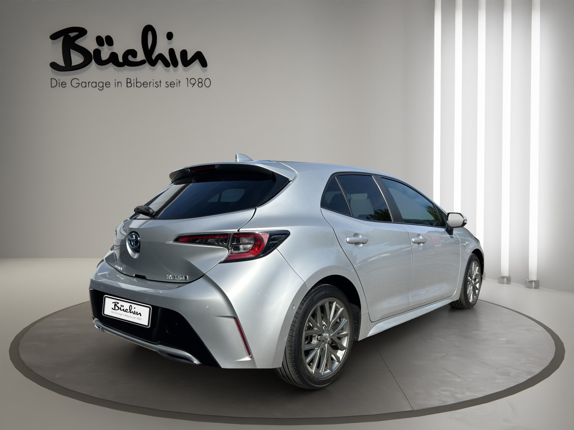 TOYOTA Corolla 2.0 HSD Trend e-CVT-image-6