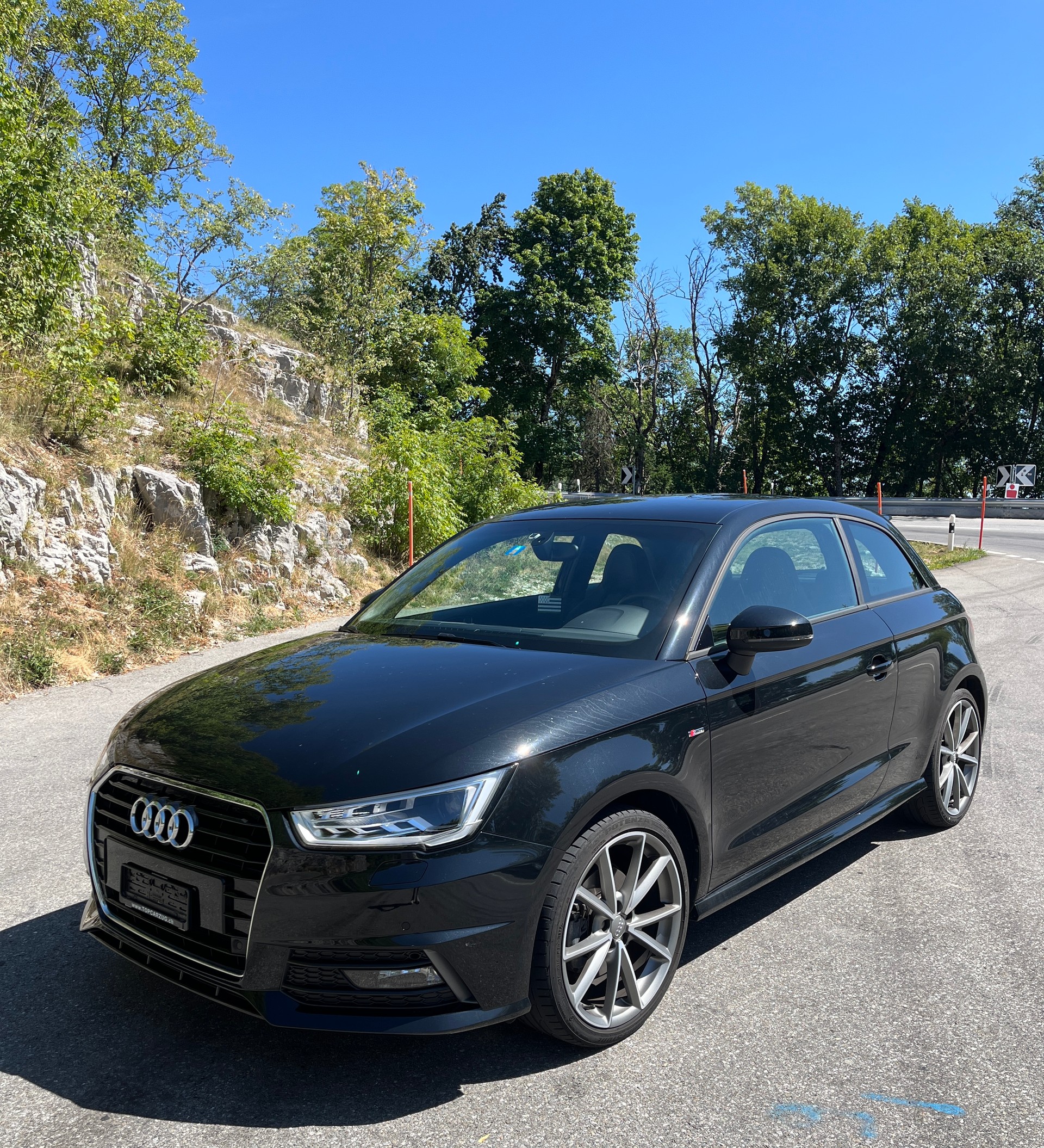 AUDI 1.4 TFSI COD Sport S-Tronic-image-0