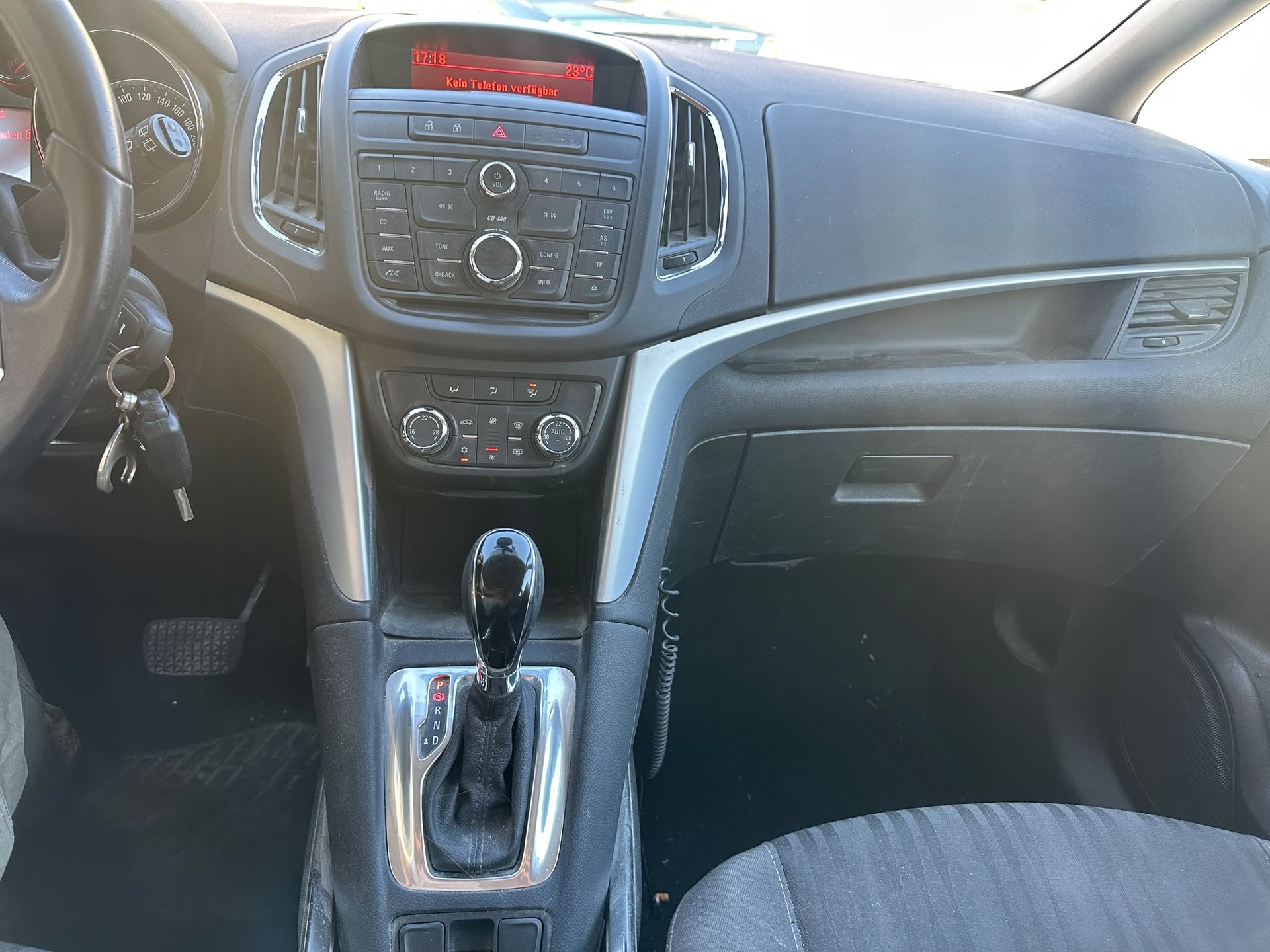 OPEL Zafira Tourer 1.4i 16V Turbo Sport Automatic-image-7