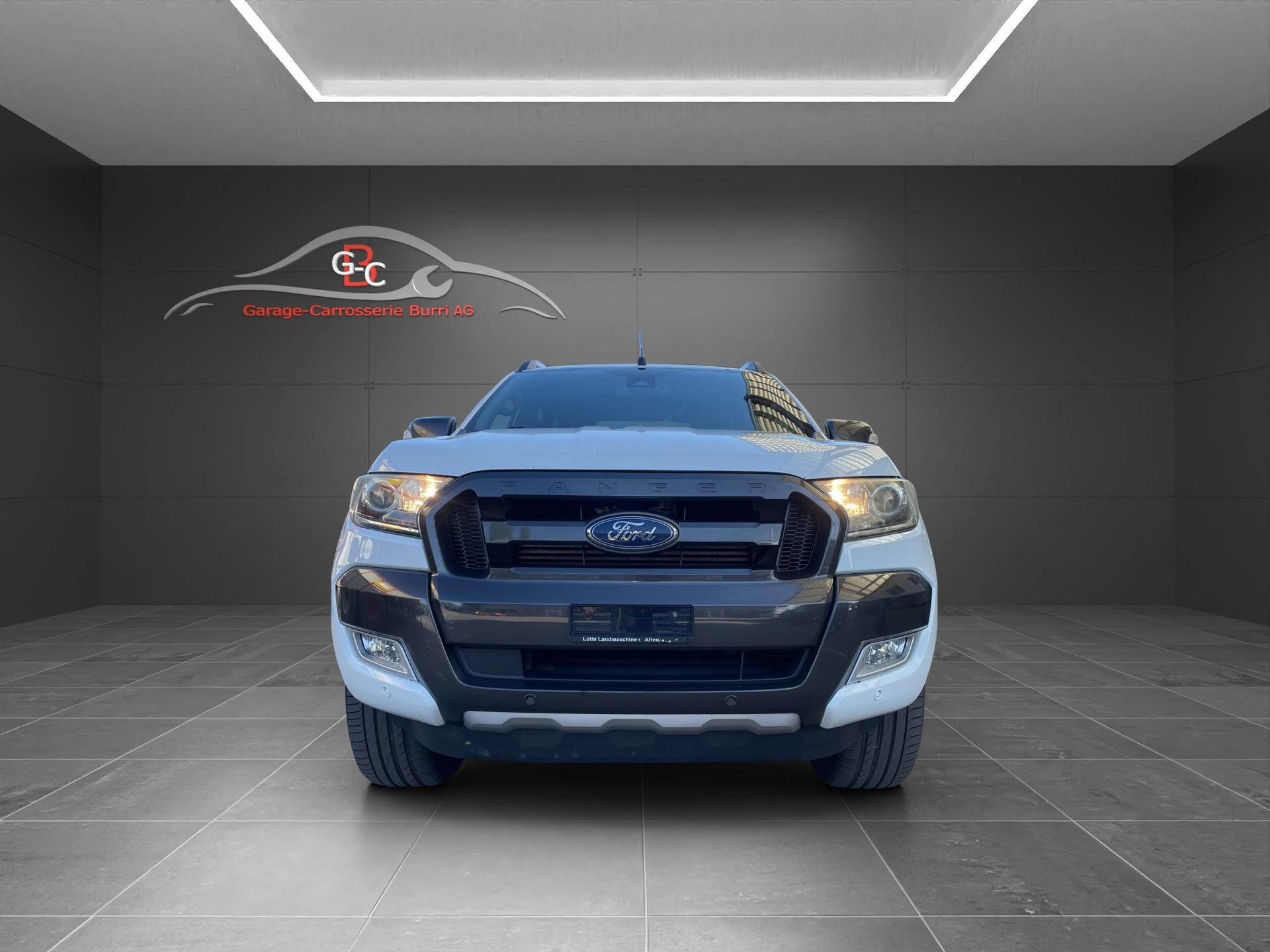 FORD Ranger Wildtrak 3.2 TDCi 4x4 A-image-1