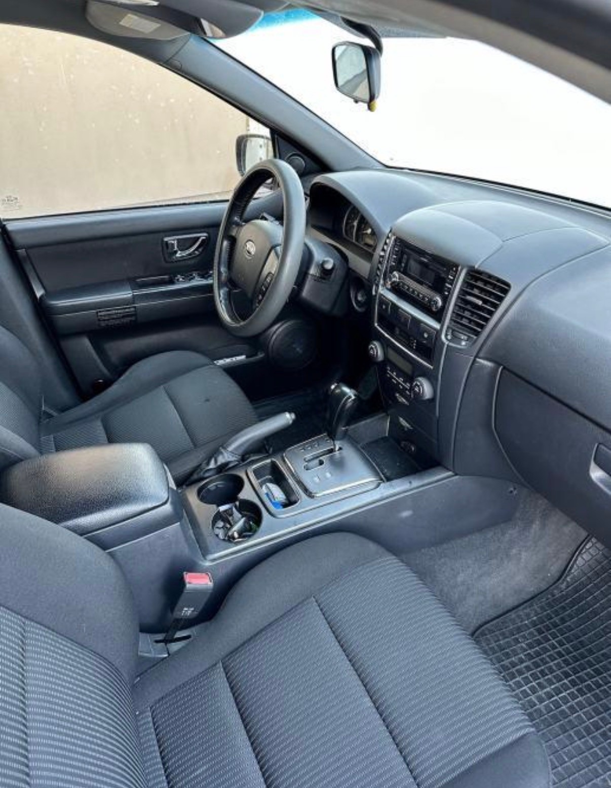 KIA Sorento 2.5 CRDI Carat-image-8