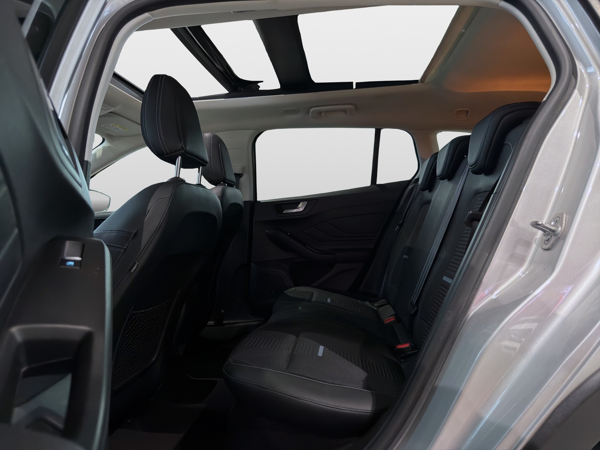 FORD Focus 2.0 TDCi Trend+ Automatic*Ab MFK,1 Jahr oder 20'000km Garantie auf Motor und Getriebe*-image-12