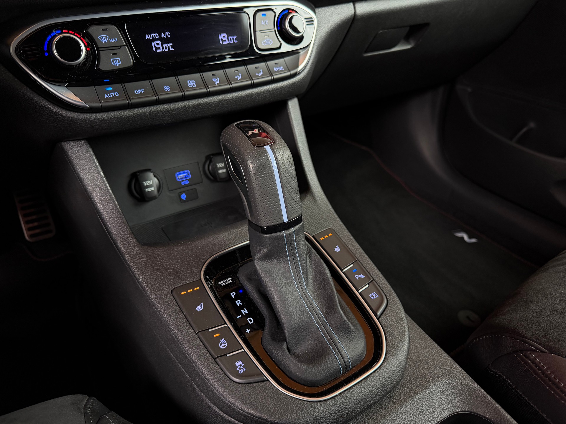 HYUNDAI i30 2.0 T-GDi N DCT *CH-Fahrzeug*-image-11