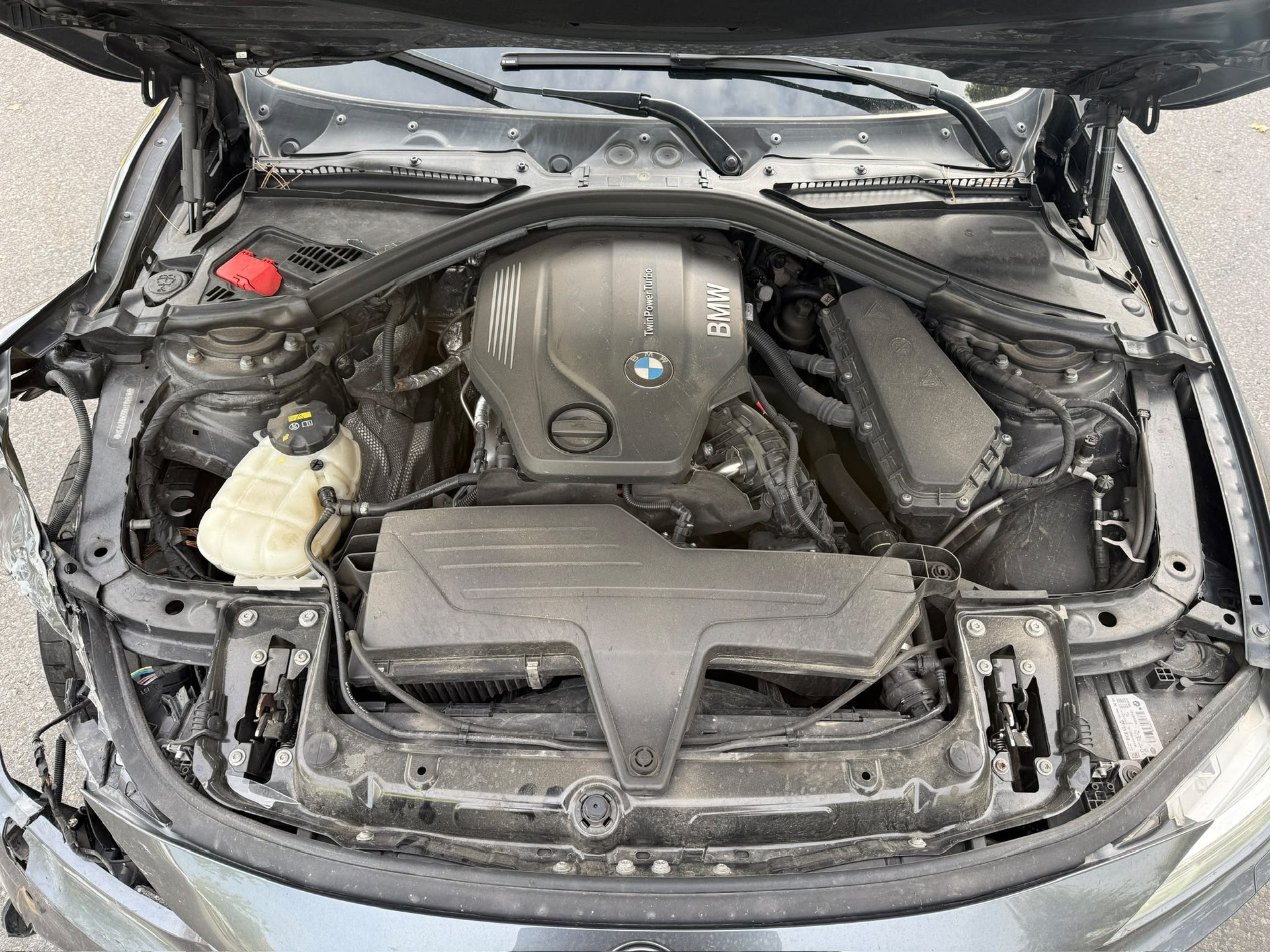 BMW 320d xDrive Touring M Sport Line Steptronic-image-6
