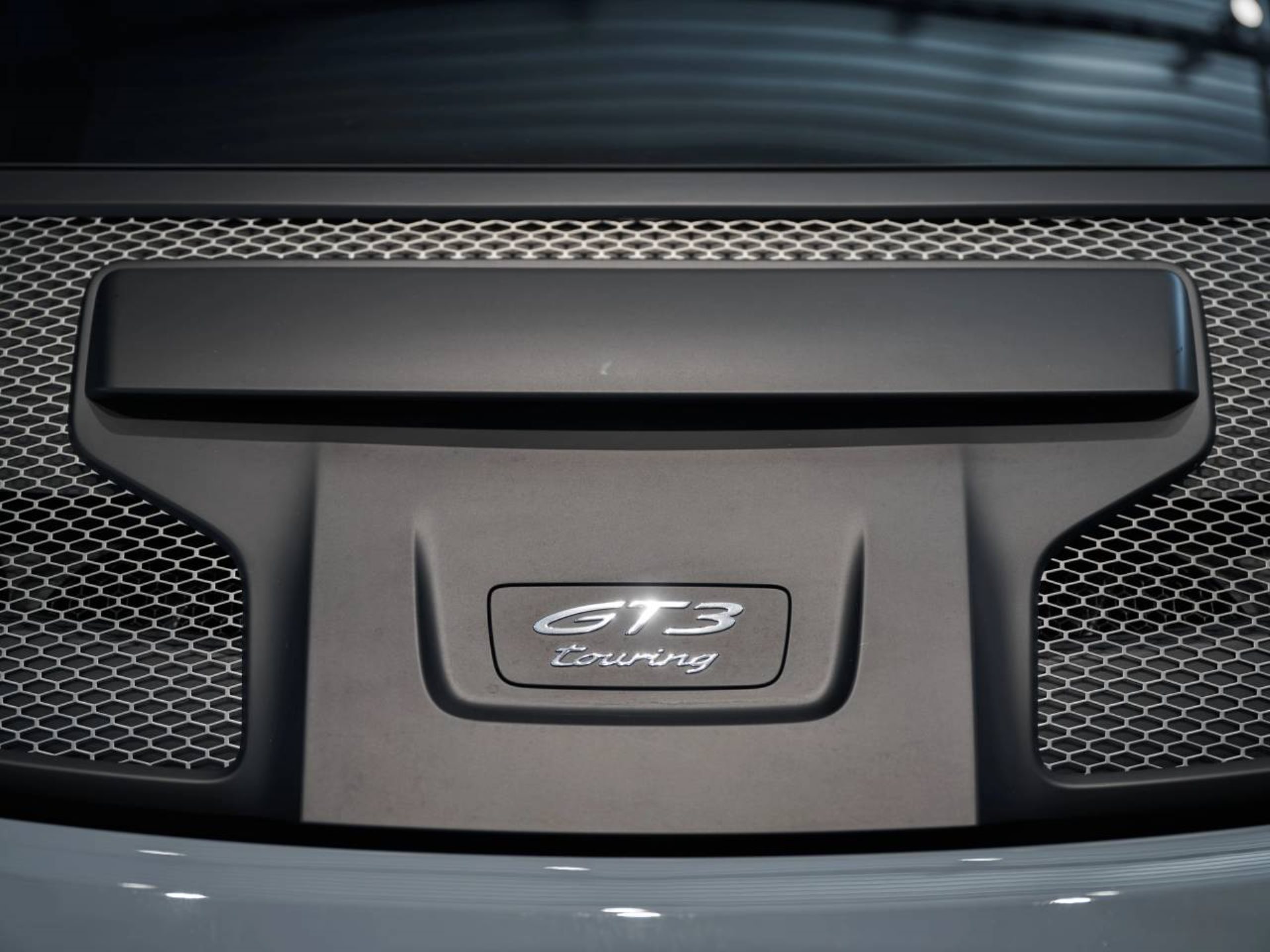 PORSCHE 911 GT3 mit Touring-Paket-image-26
