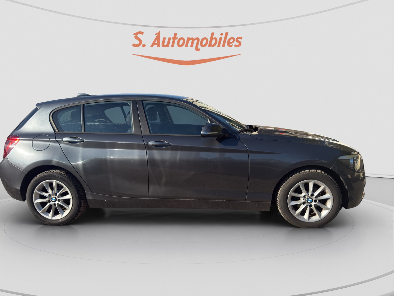 BMW 116i Urban Line-image-9