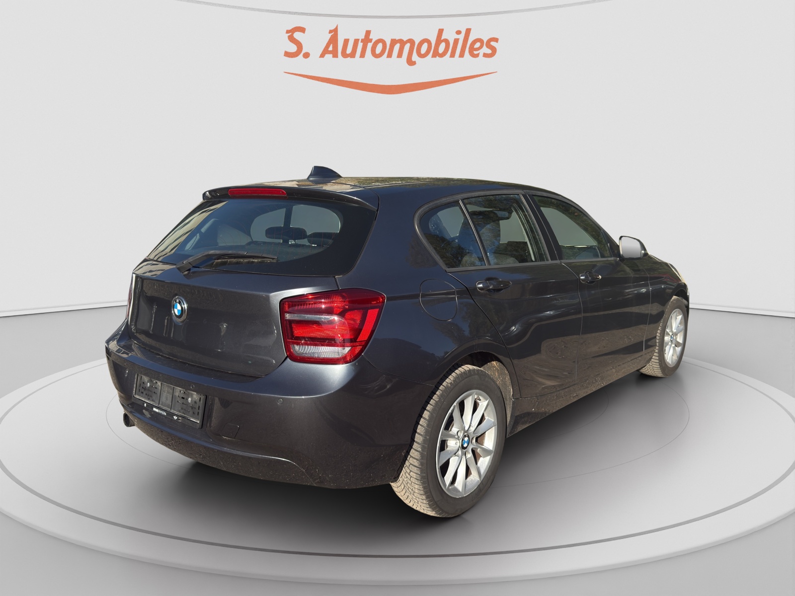 BMW 116i Urban Line-image-13