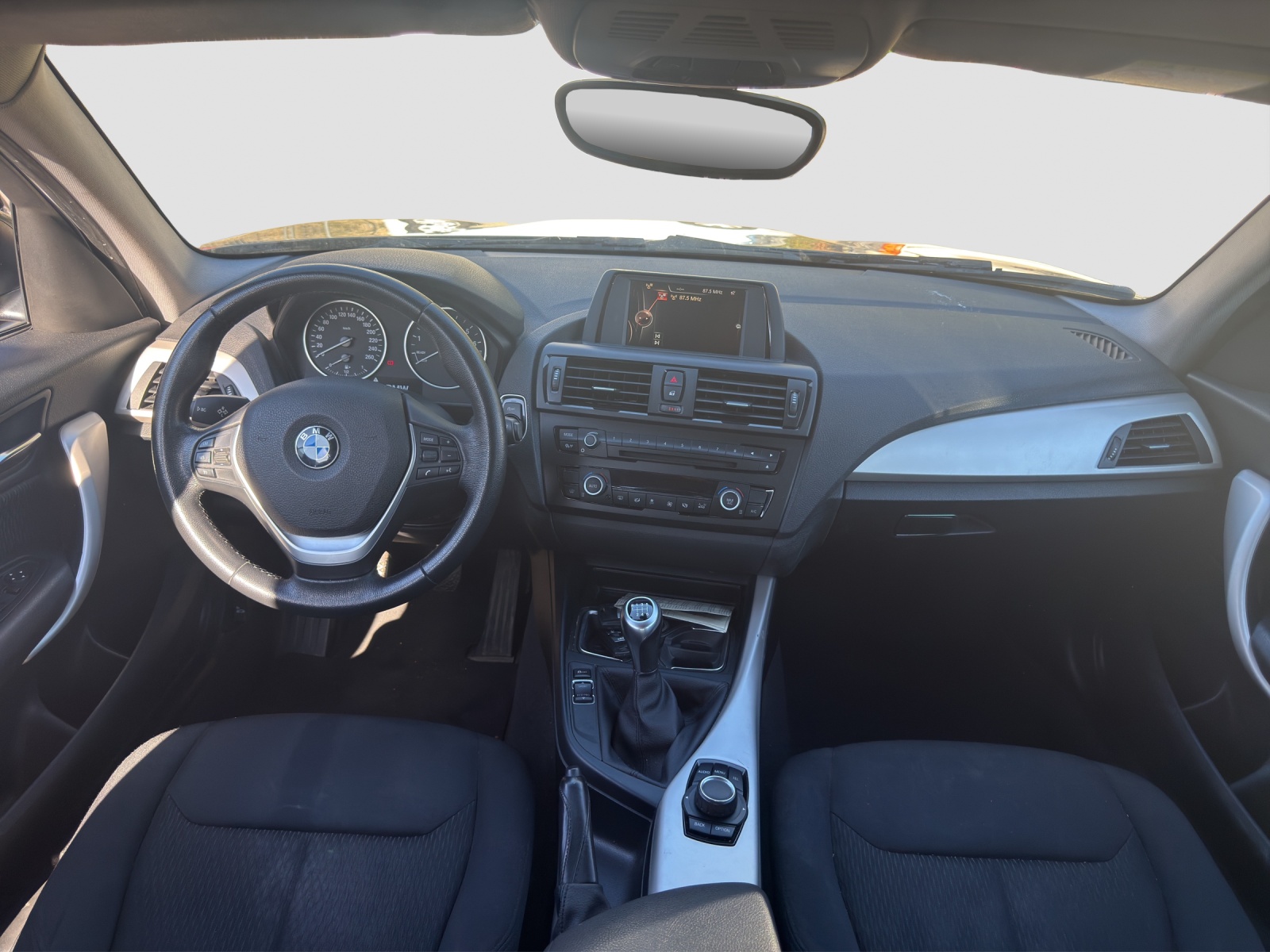 BMW 116i Urban Line-image-7