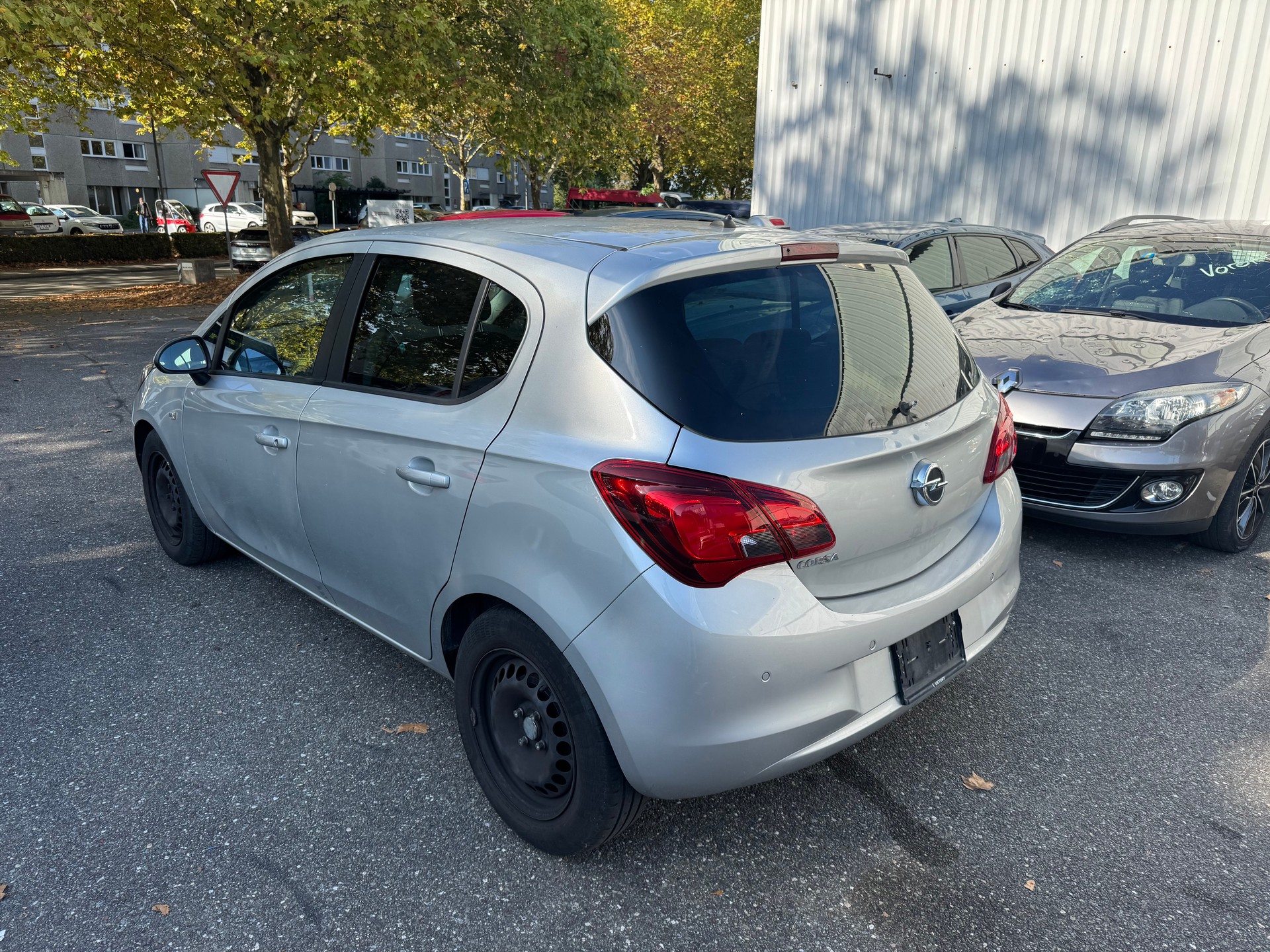 OPEL Corsa 1.4 TP Active Automatic-image-9