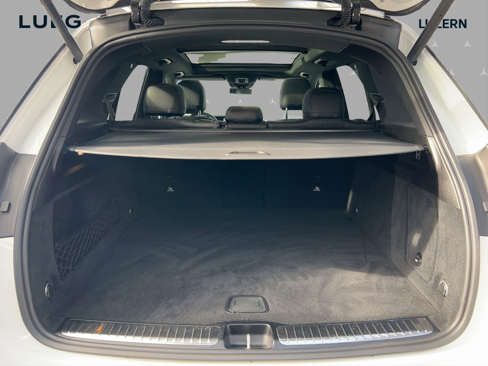 MERCEDES-BENZ GLE 450 4Matic AMG Line 9G-Tronic-image-14