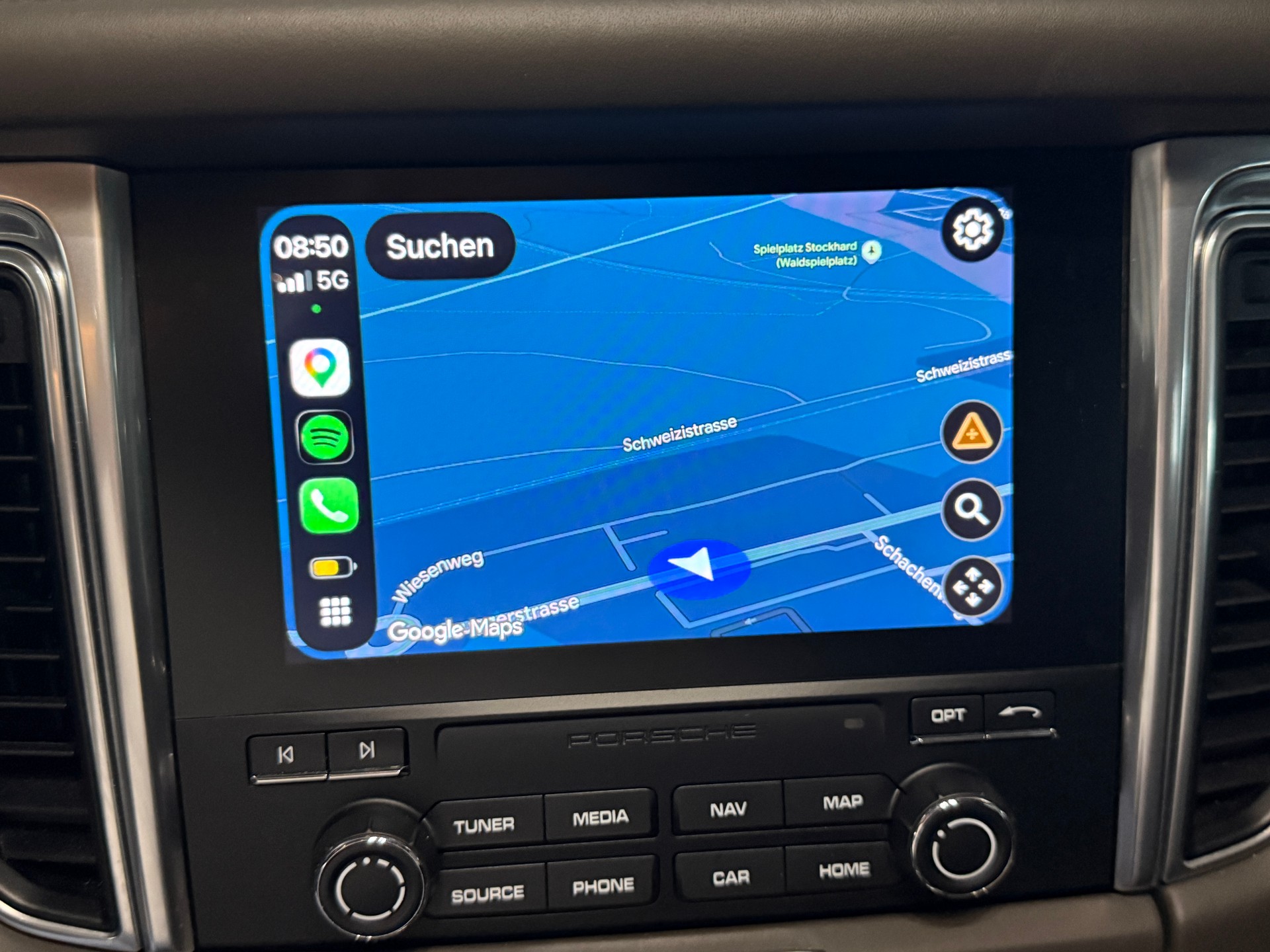 PORSCHE Macan S Diesel PDK / Luftfederung / Apple, Android carplay / 21 Zoll Alu / Distanzregler-image-22