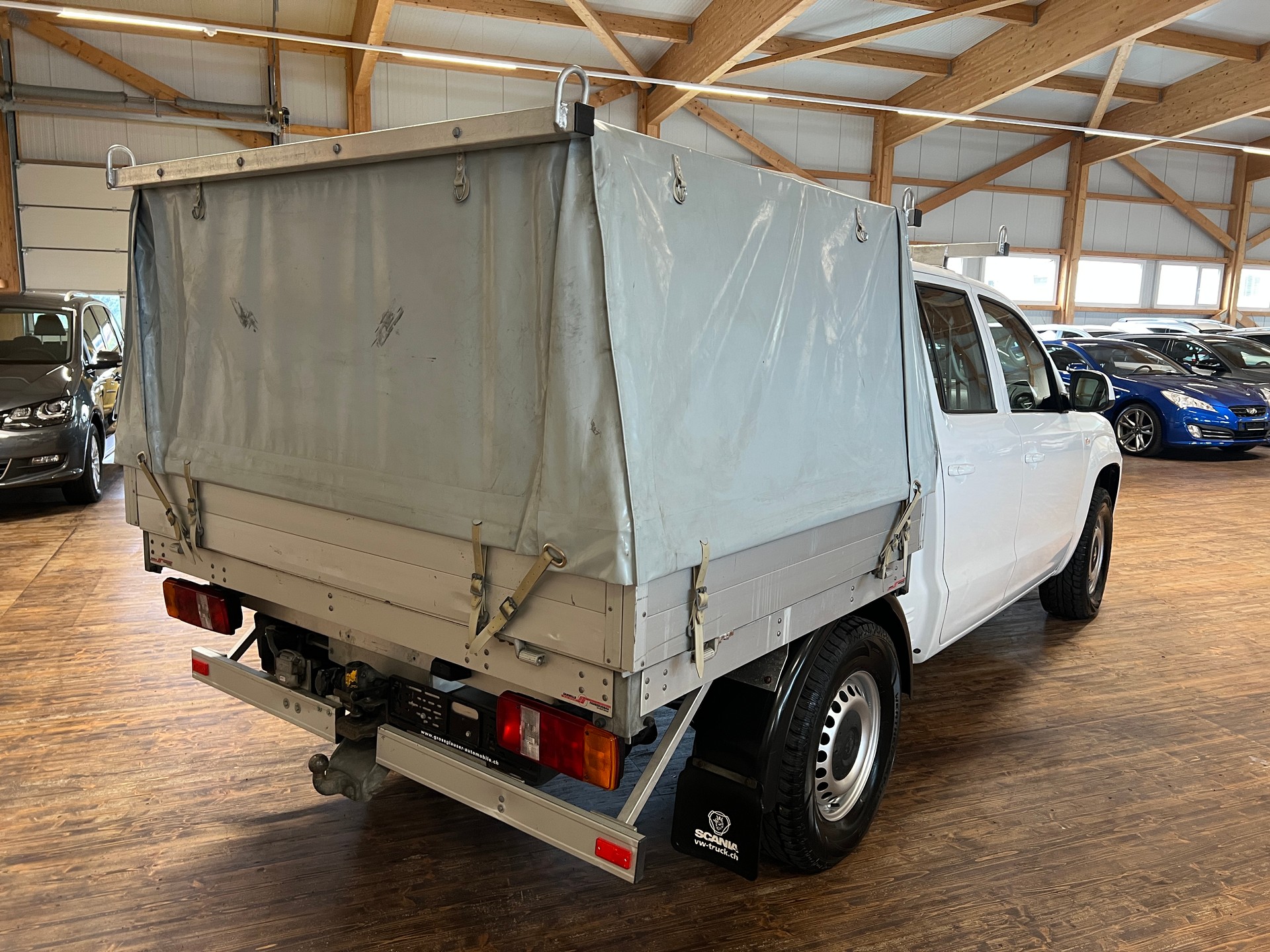 VW Amarok 2.0 BiTDI Trendline 4Motion-image-4