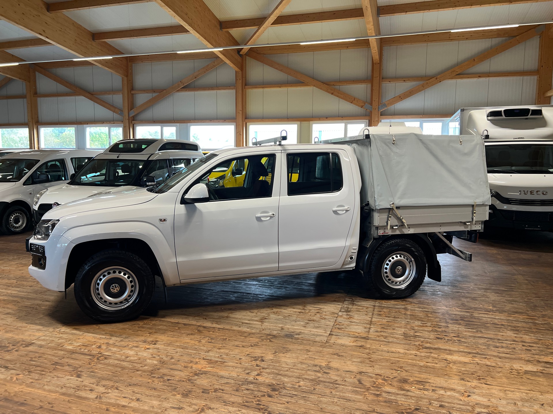 VW Amarok 2.0 BiTDI Trendline 4Motion-image-7