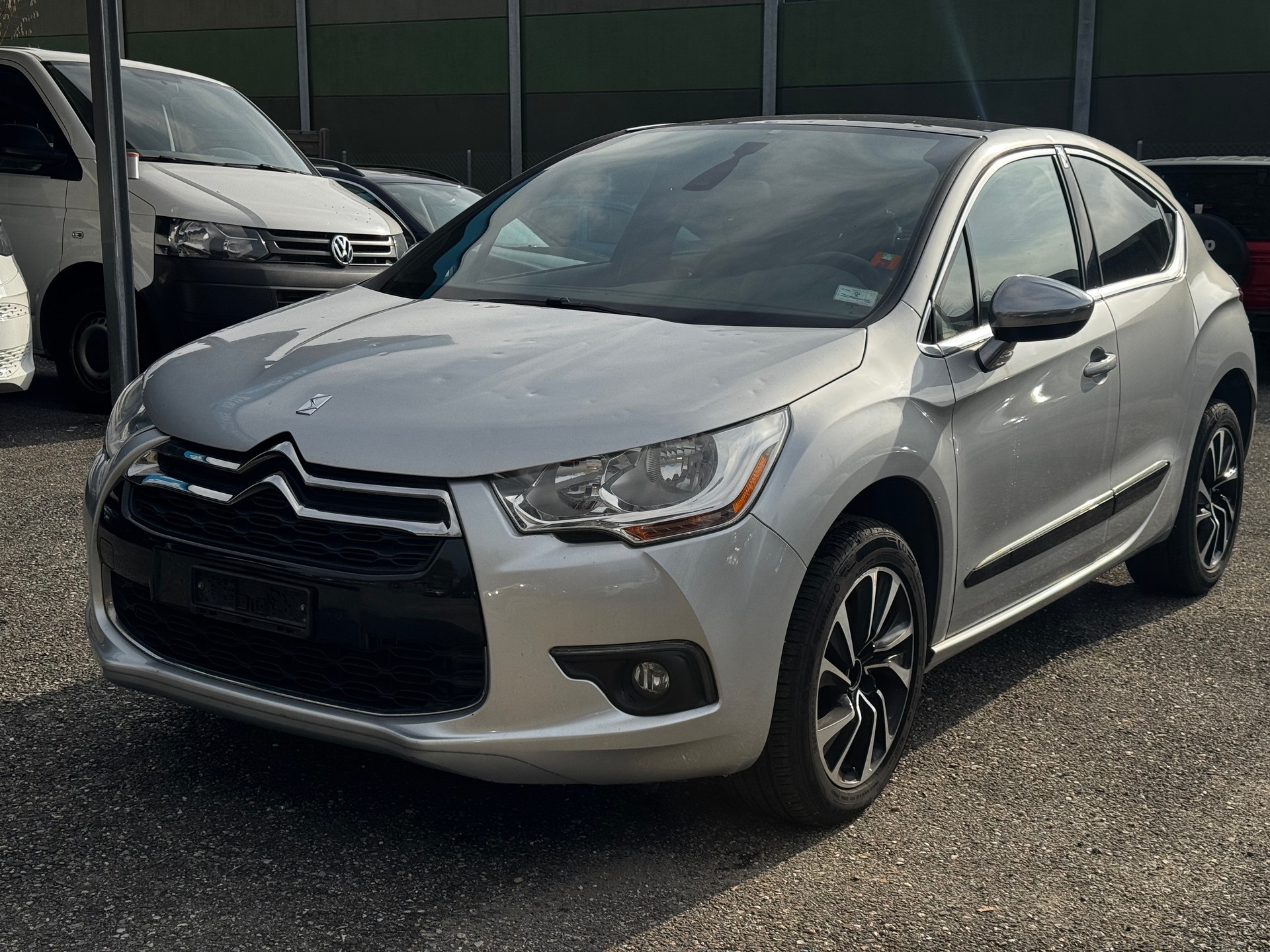DS AUTOMOBILES DS4 1.6 THP SO Chic Automatic-image-3