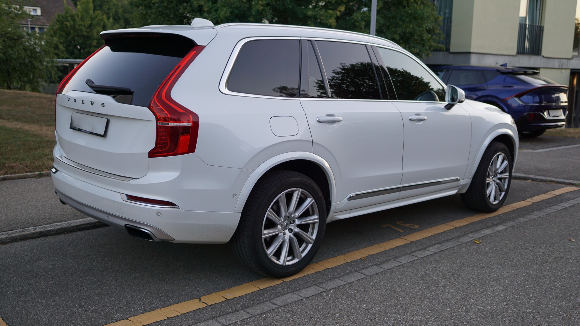 VOLVO 2.0 D5 Inscription 7P. AWD-image-5