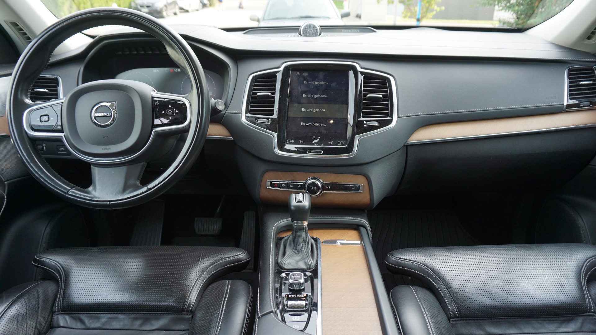 VOLVO 2.0 D5 Inscription 7P. AWD-image-12