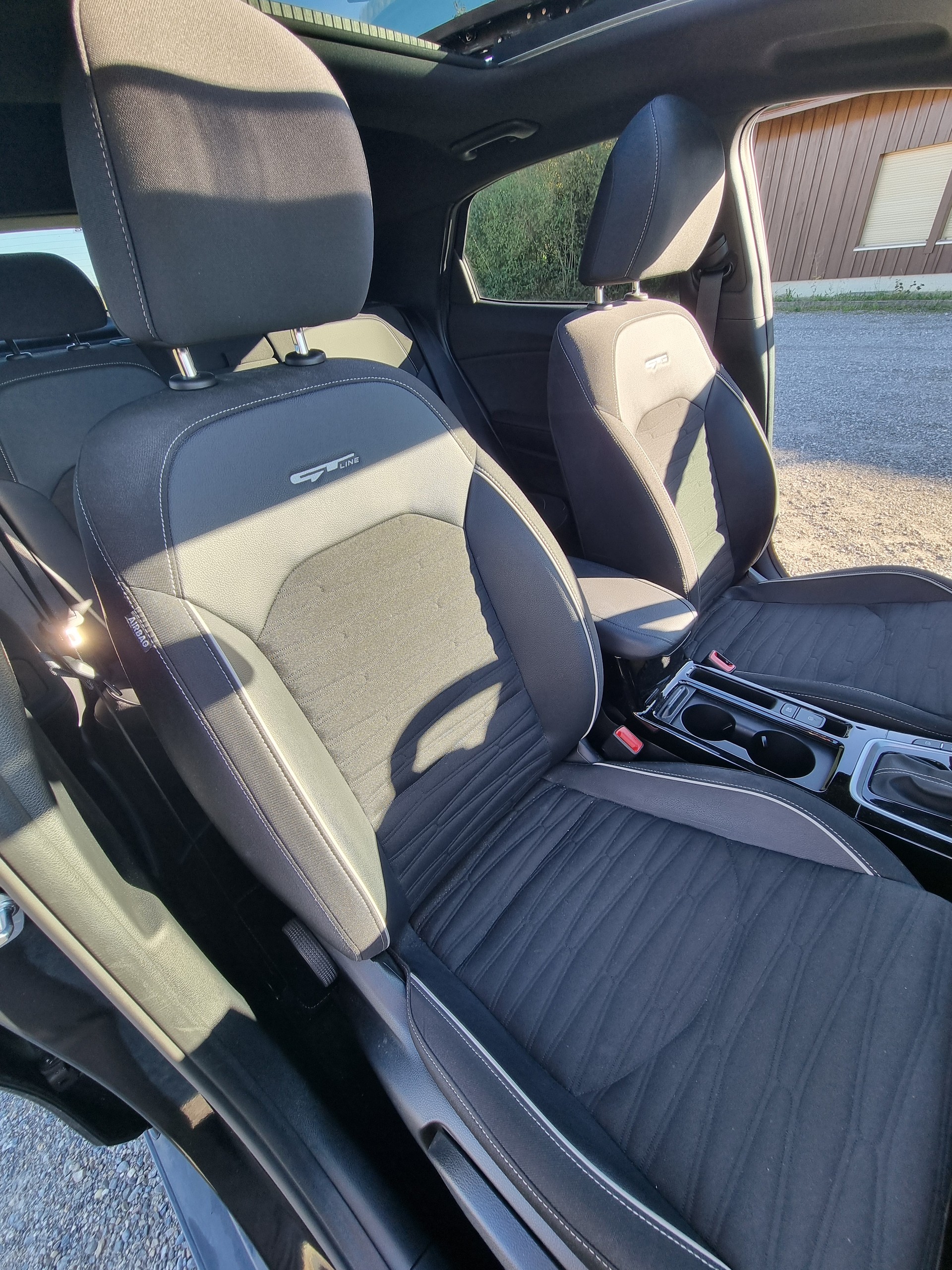 KIA 1.5 T-GDi GT-Line-image-4