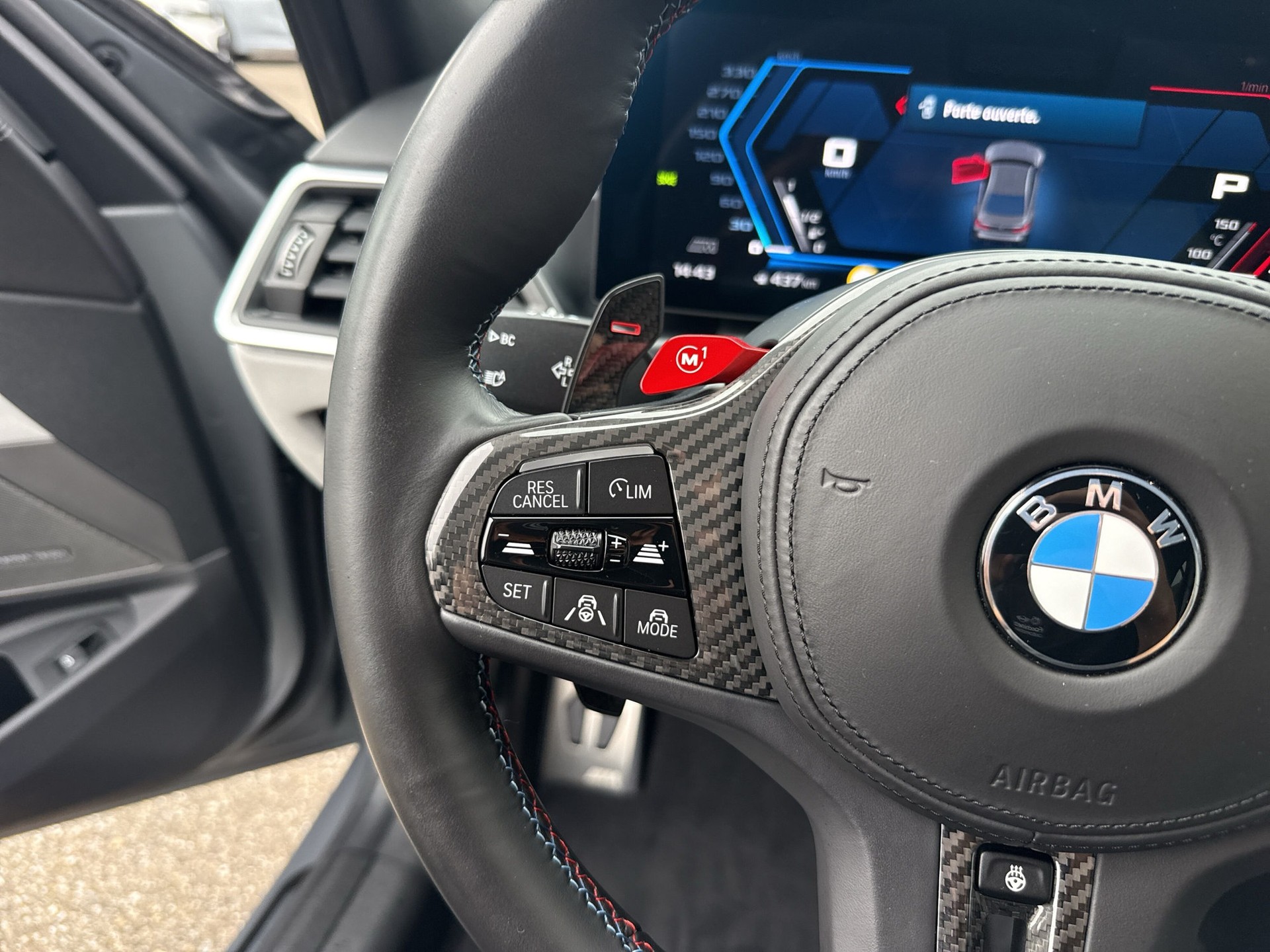 BMW M3 Competition M xDrive-image-14