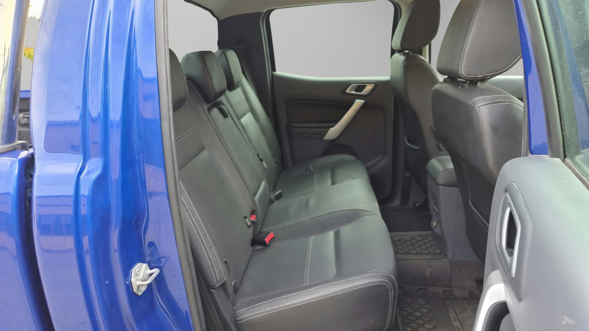 FORD Ranger LTD 2.2 TDCi 4x4 A-image-15