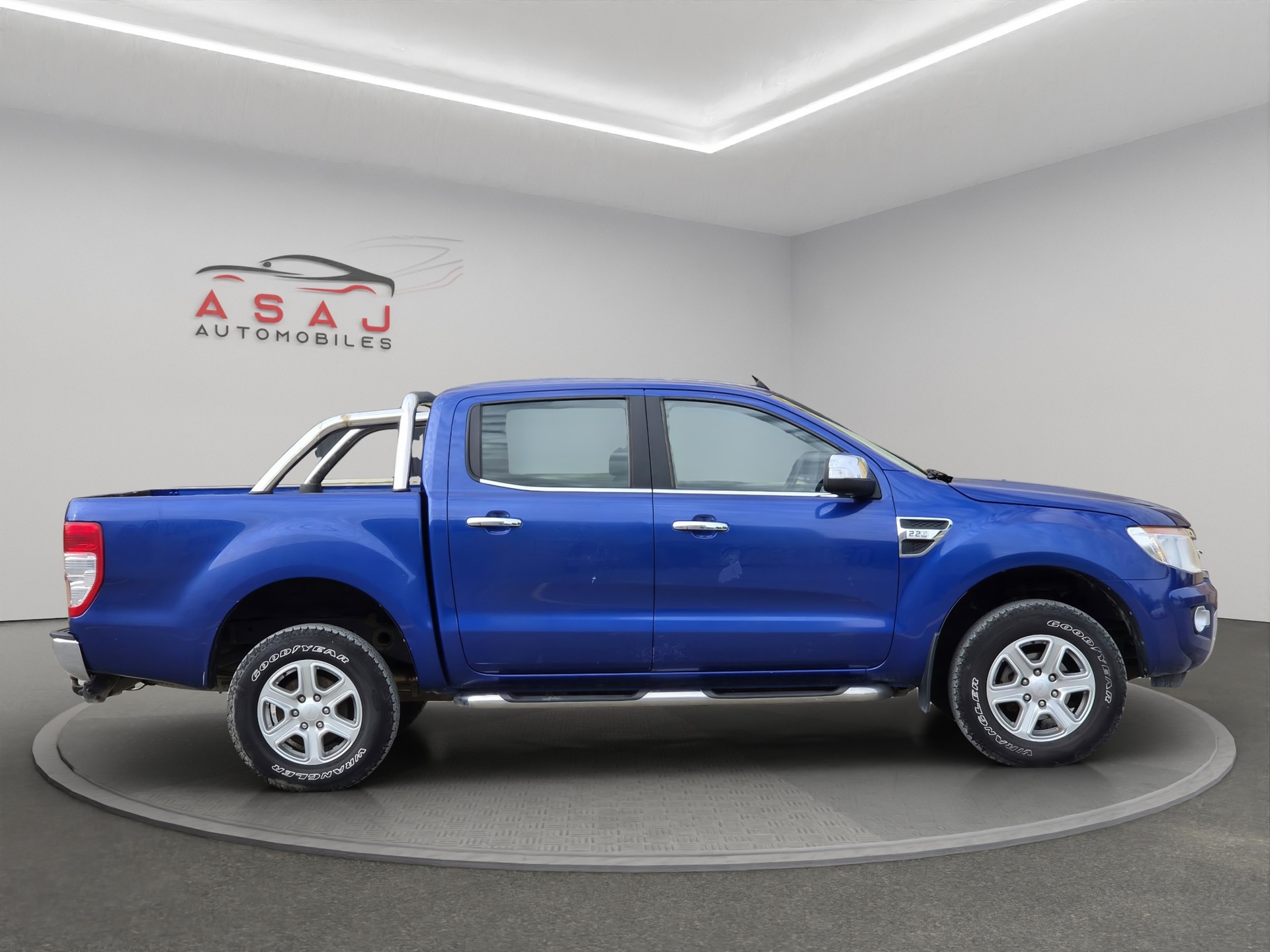 FORD Ranger LTD 2.2 TDCi 4x4 A-image-3