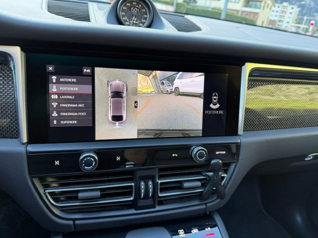 PORSCHE Macan GTS PDK-image-15