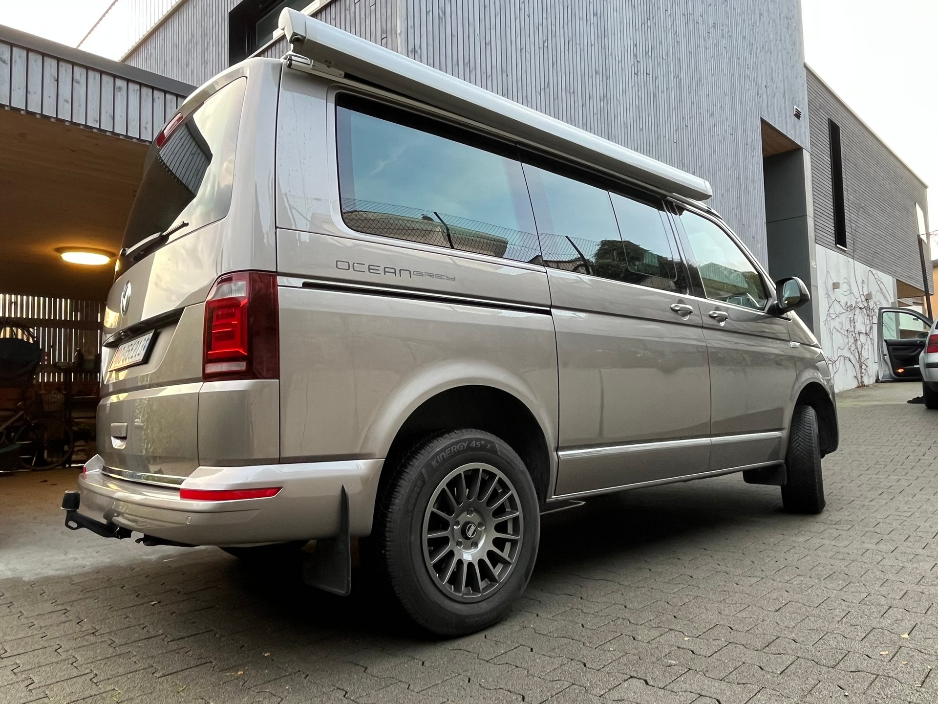 VW 2.0 TDI 199 PS California Ocean GREY DSG 4motion-image-2