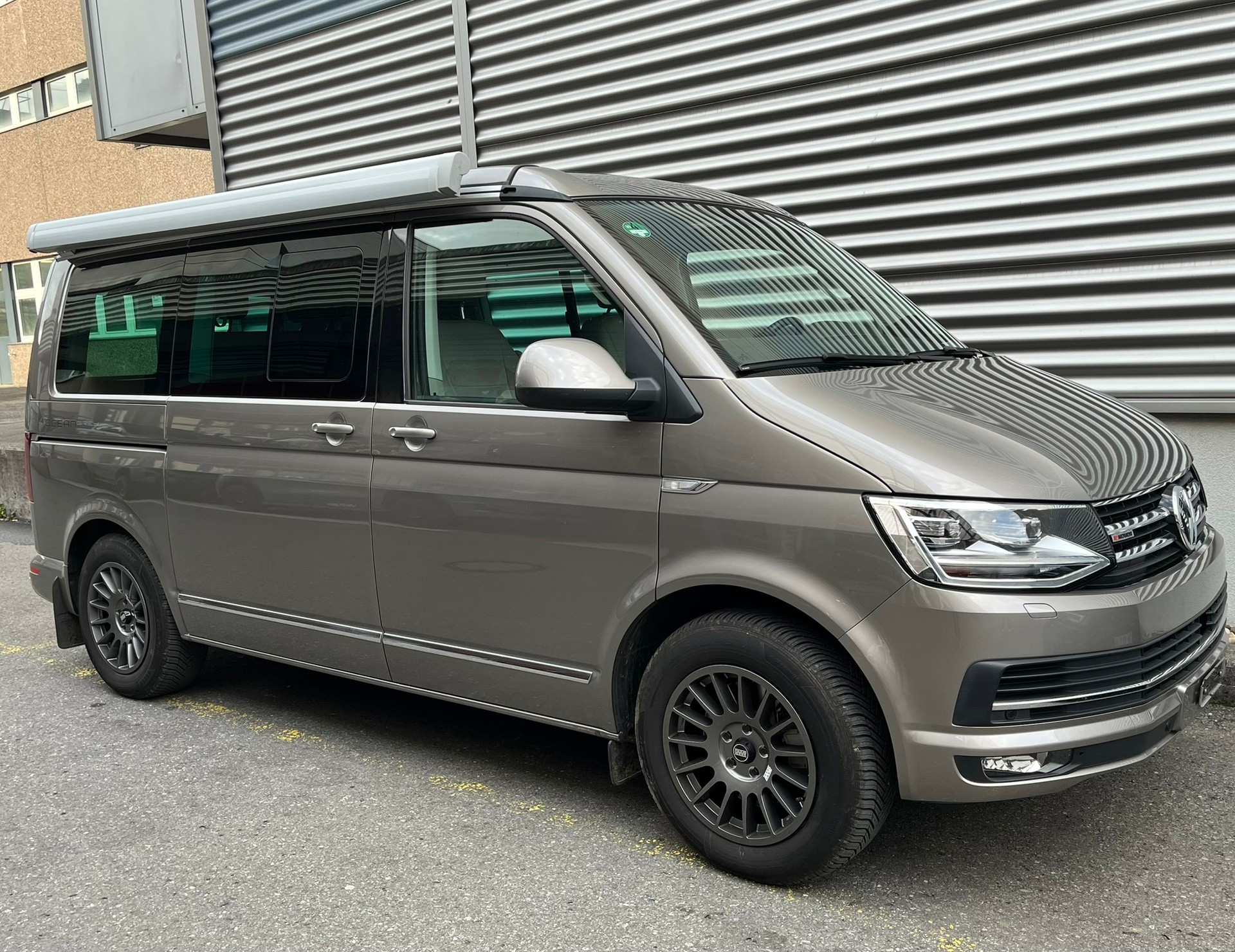 VW 2.0 TDI 199 PS California Ocean GREY DSG 4motion-image-3