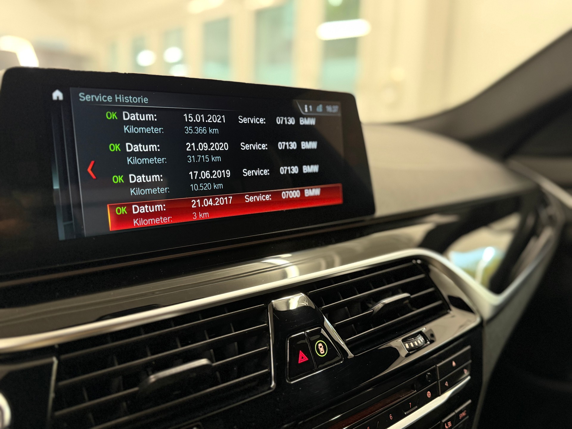 BMW 530d xDrive M-Paket Steptronic-image-29