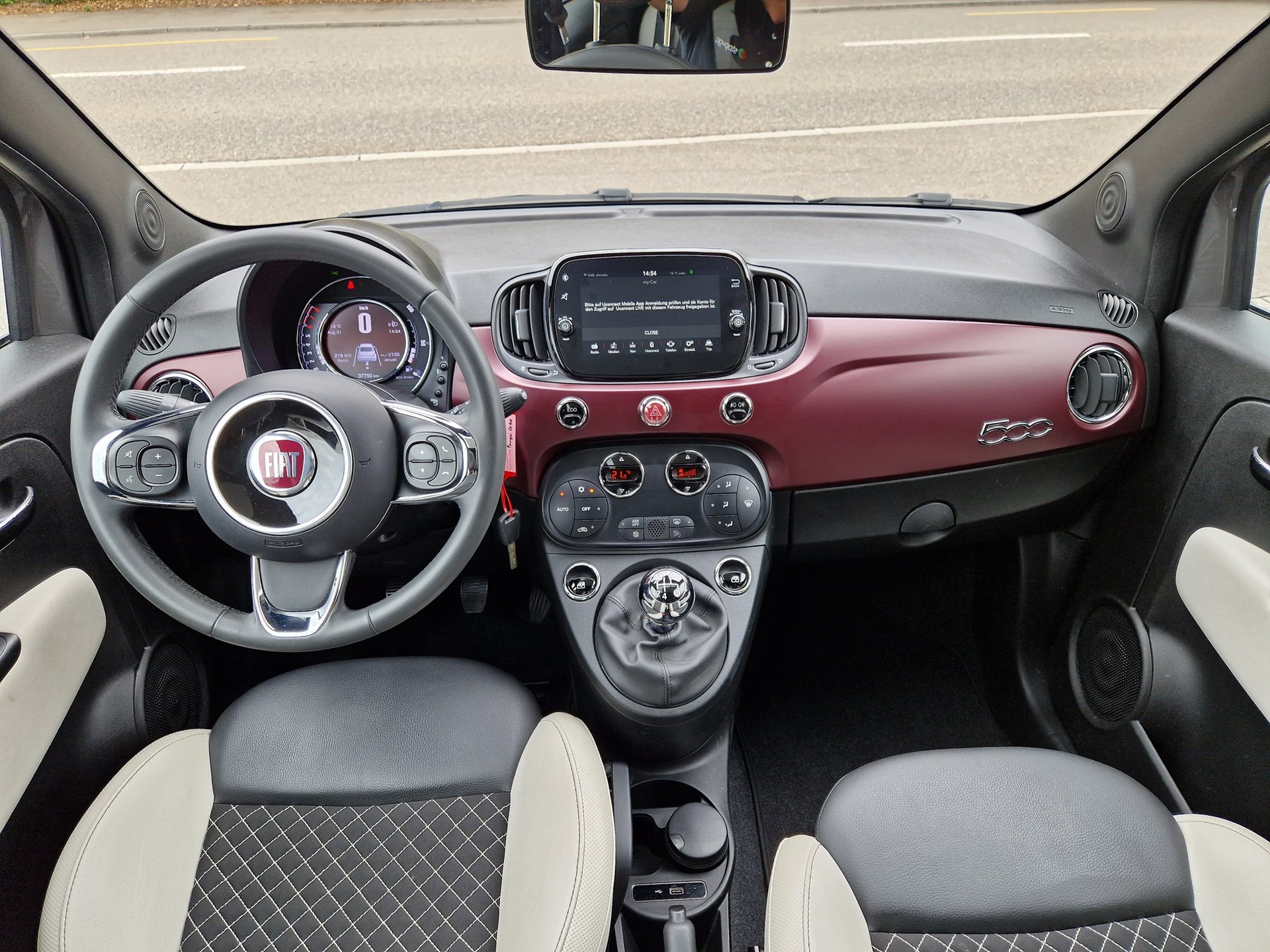 FIAT 500C 0.9 Twinair Star-image-6