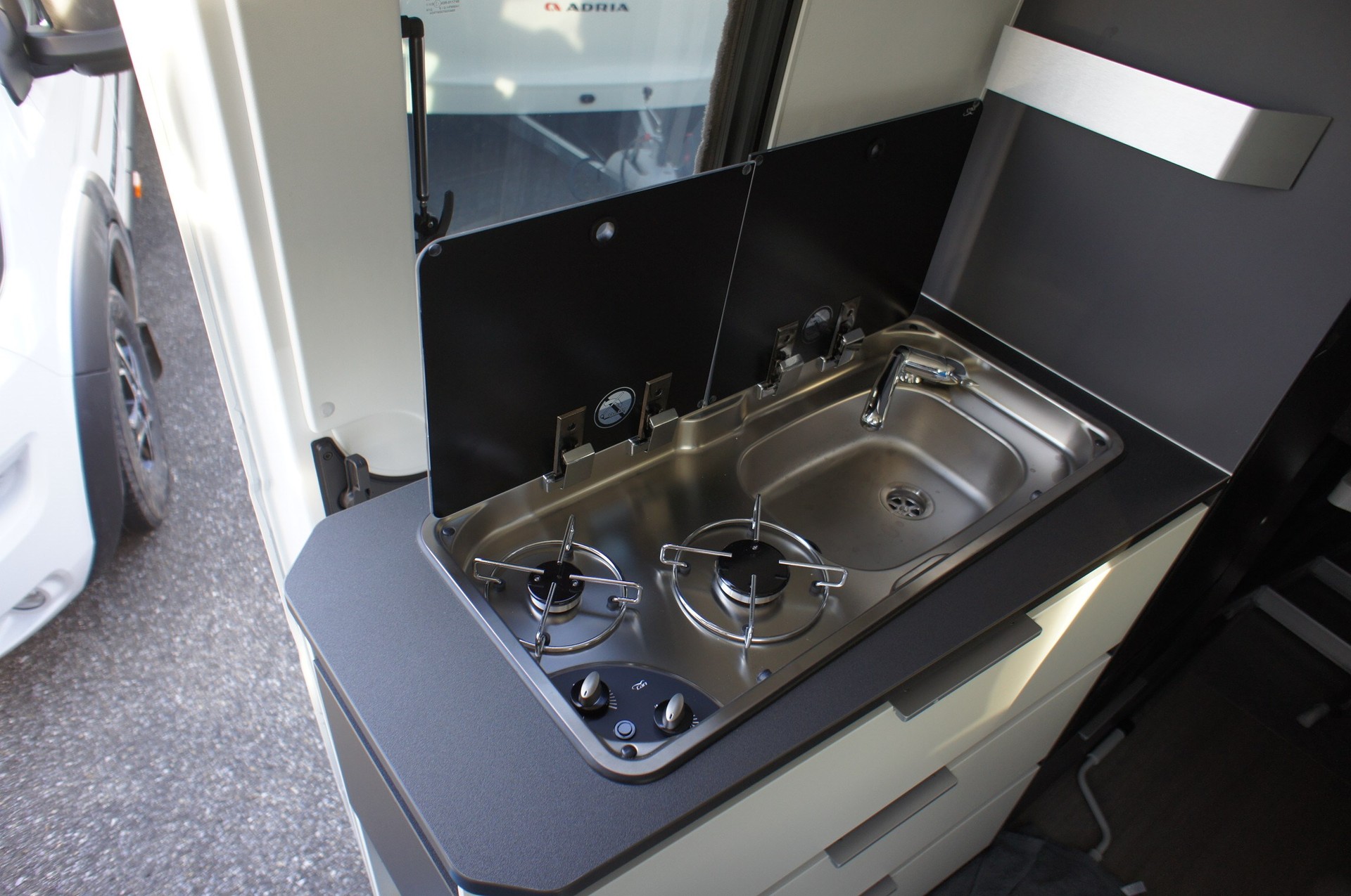 ADRIA Twin Sports 600 SPB-image-12