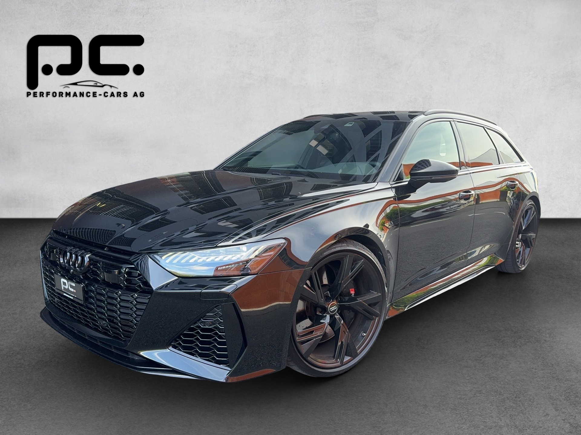 AUDI RS6 Avant 4.0 TFSI V8 quattro-image-2