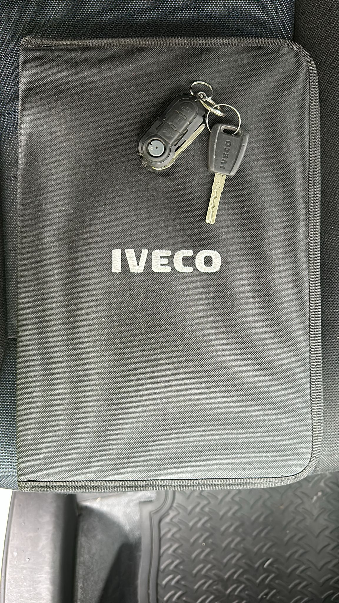 IVECO 35 S 14 V-image-27