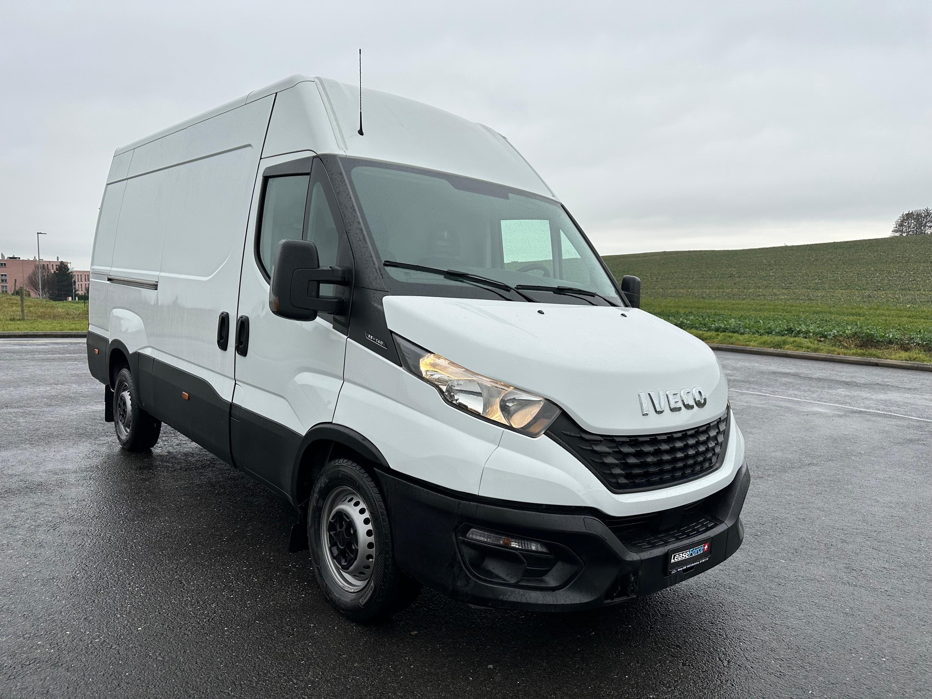 IVECO 35 S 14 V-image-20
