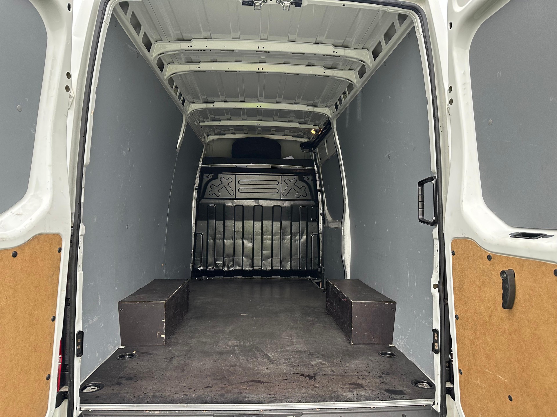 IVECO 35 S 14 V-image-13