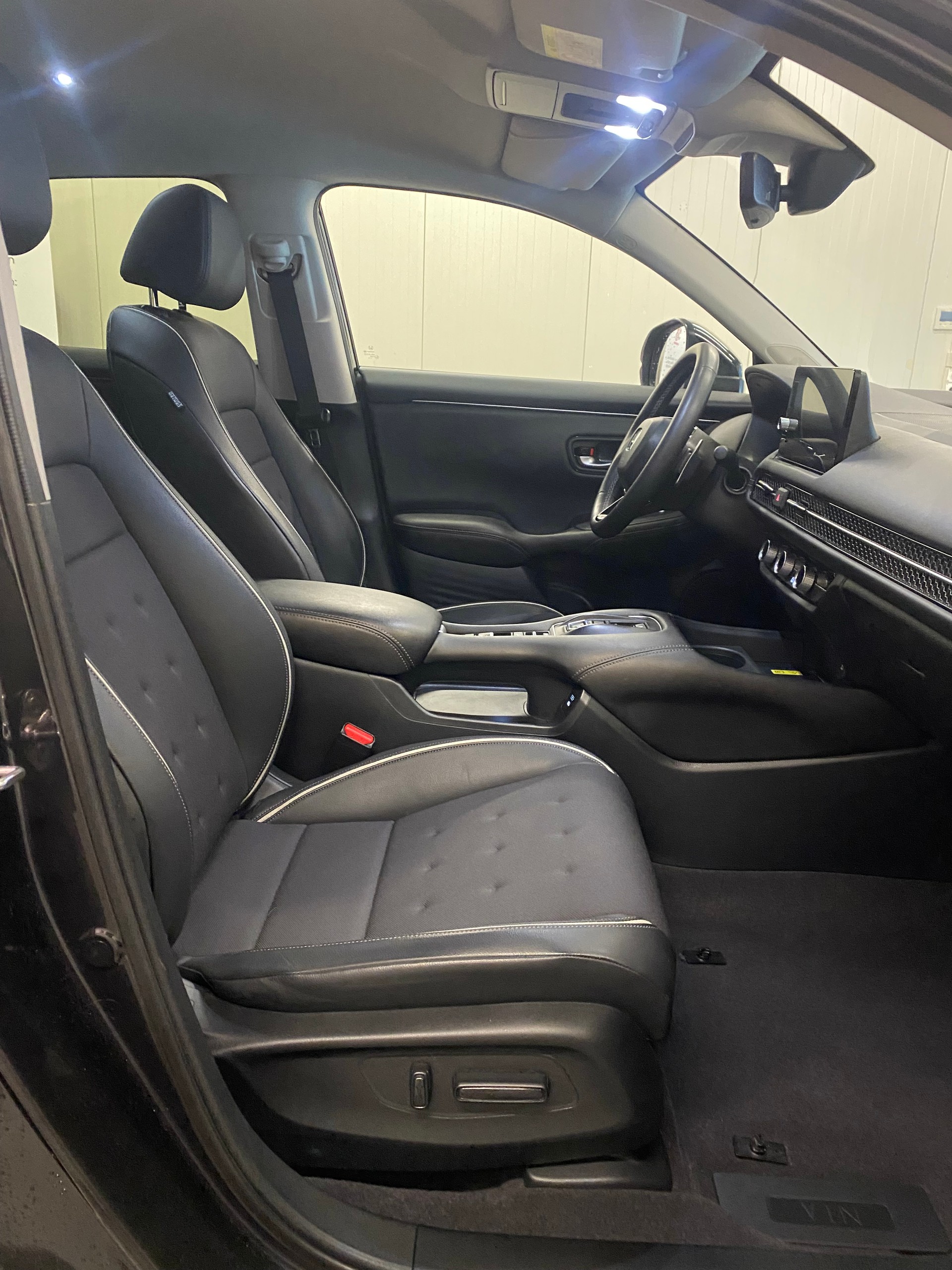 HONDA ZR-V 2.0i MMD Hybrid Sport Automatic-image-13