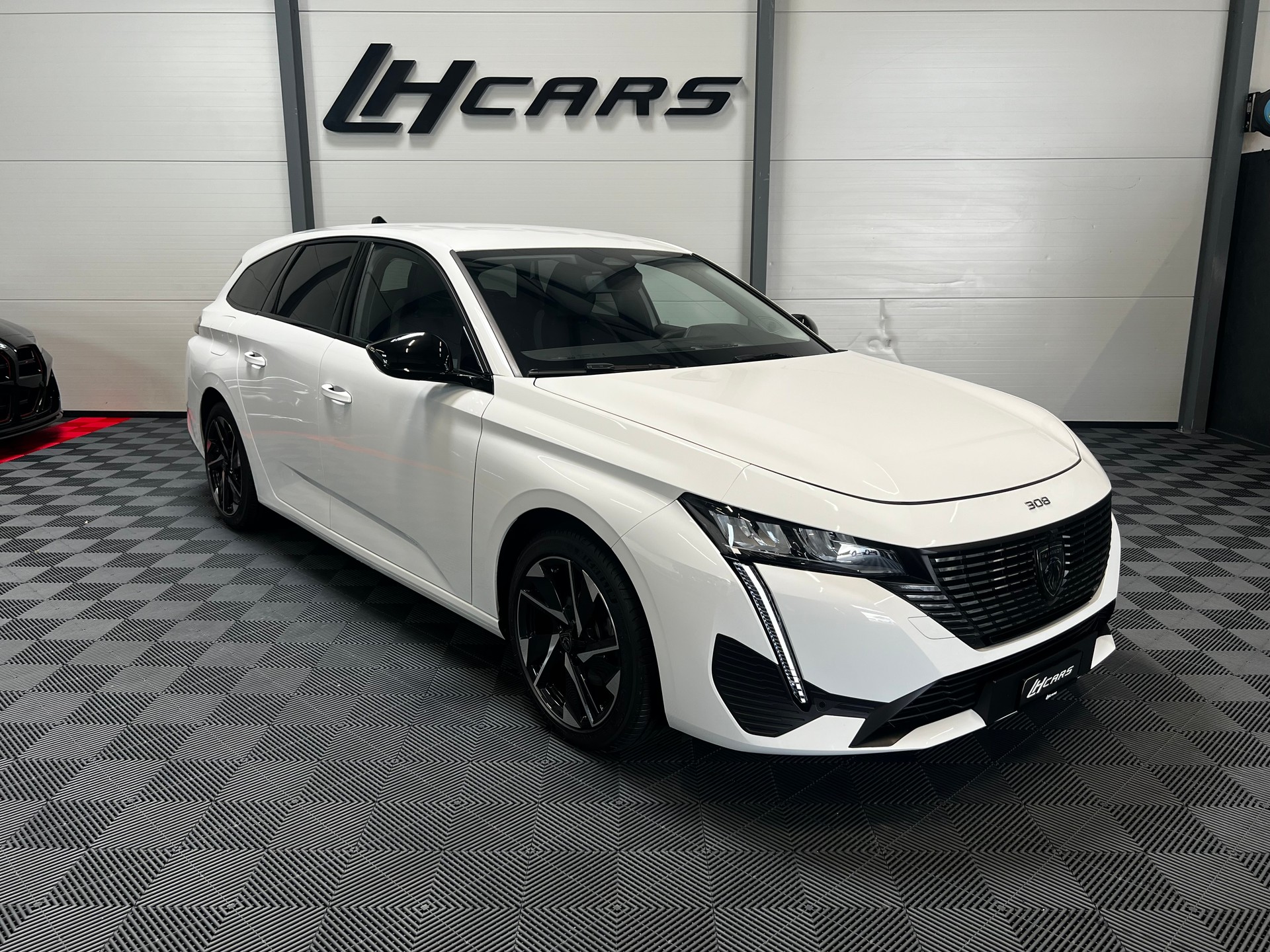 PEUGEOT 308 SW 1.5 BlueHDi Allure Pack-image-6